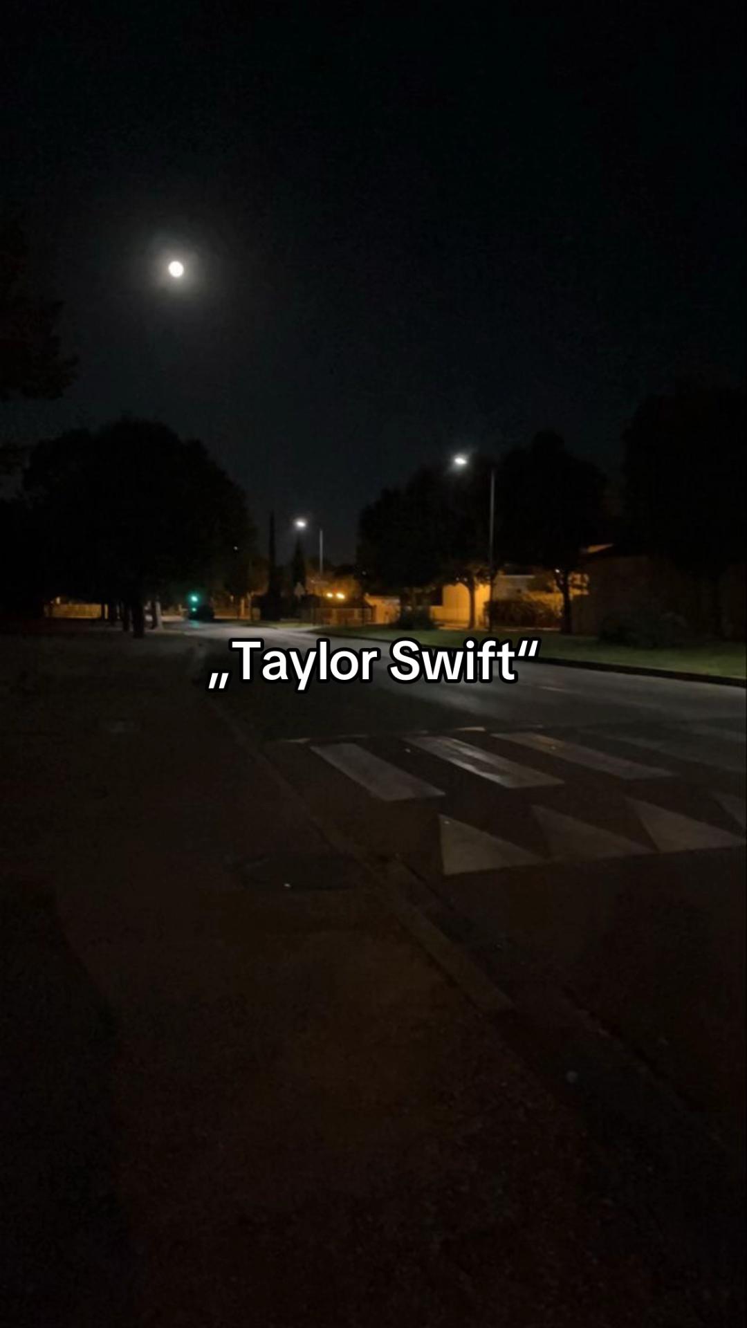@꧁𝓣𝓸𝓴𝓲𝓸☙𝓗𝓸𝓽𝓮𝓵꧂