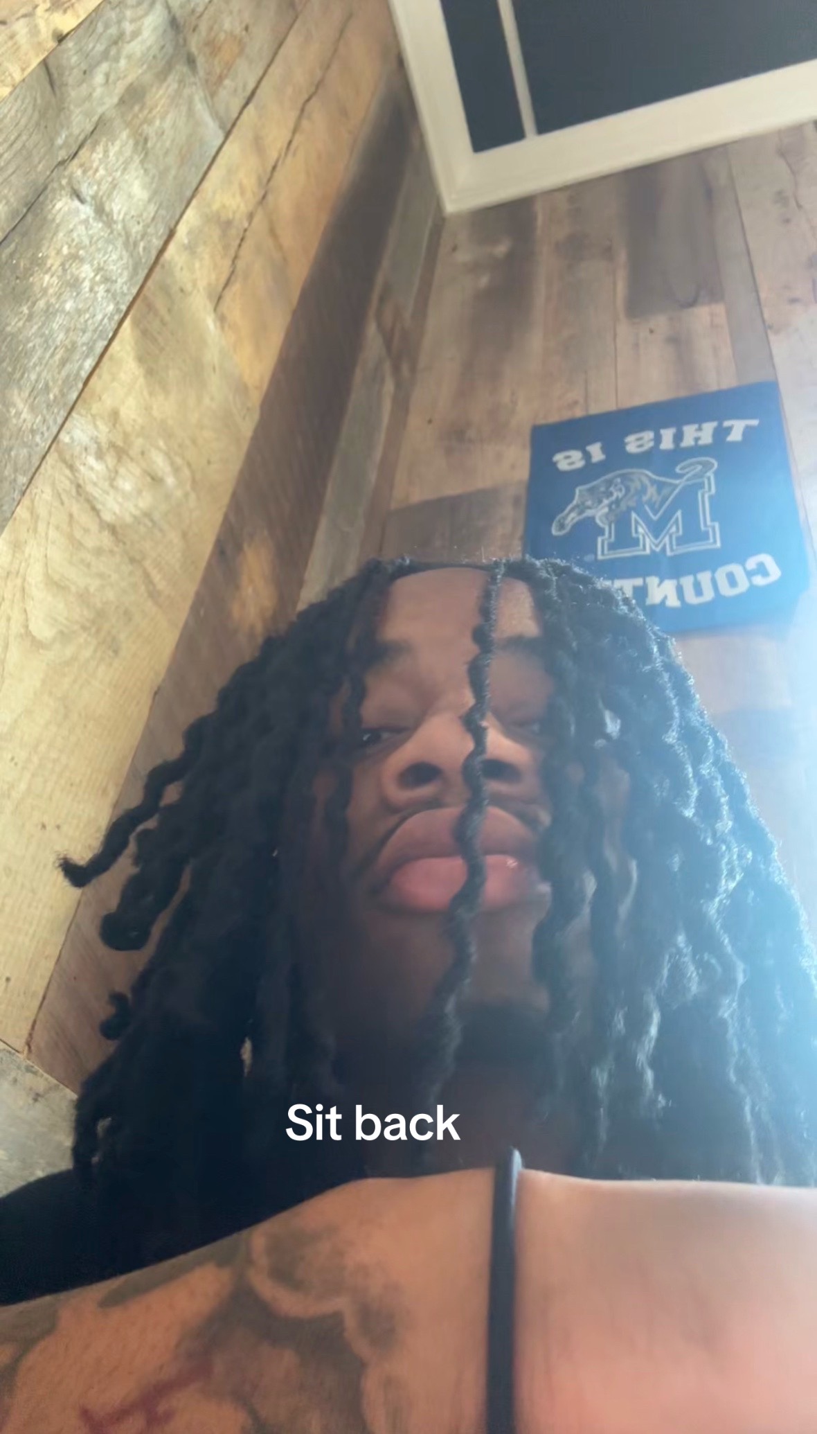 @Tj