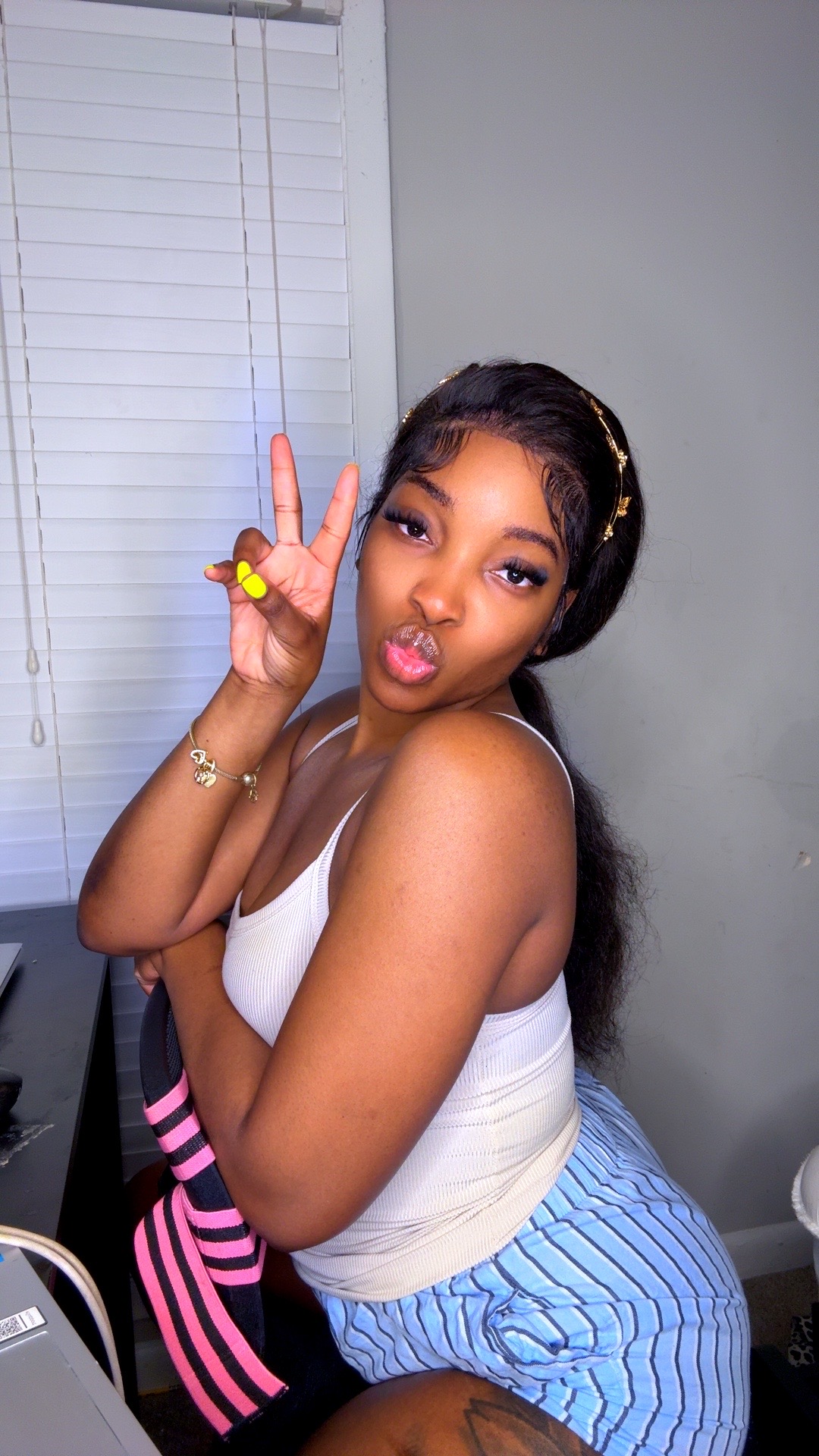 @CinnamonLove