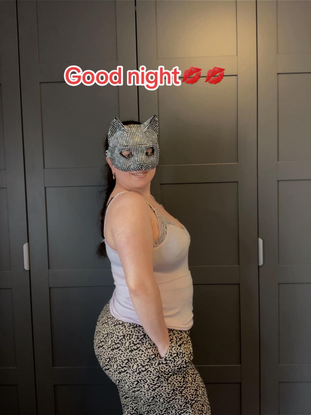 @aveliamoon