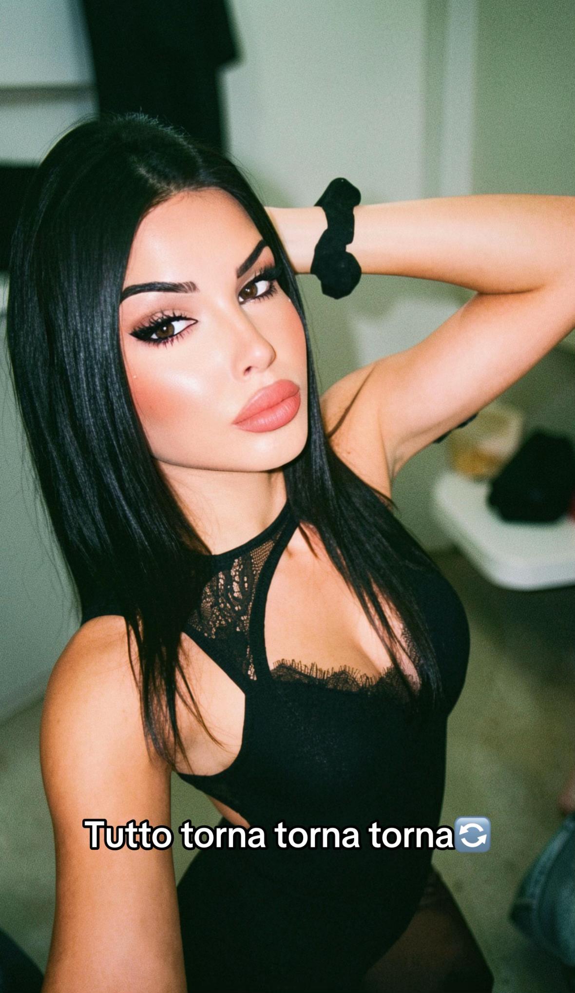 @azzurra_anedda_