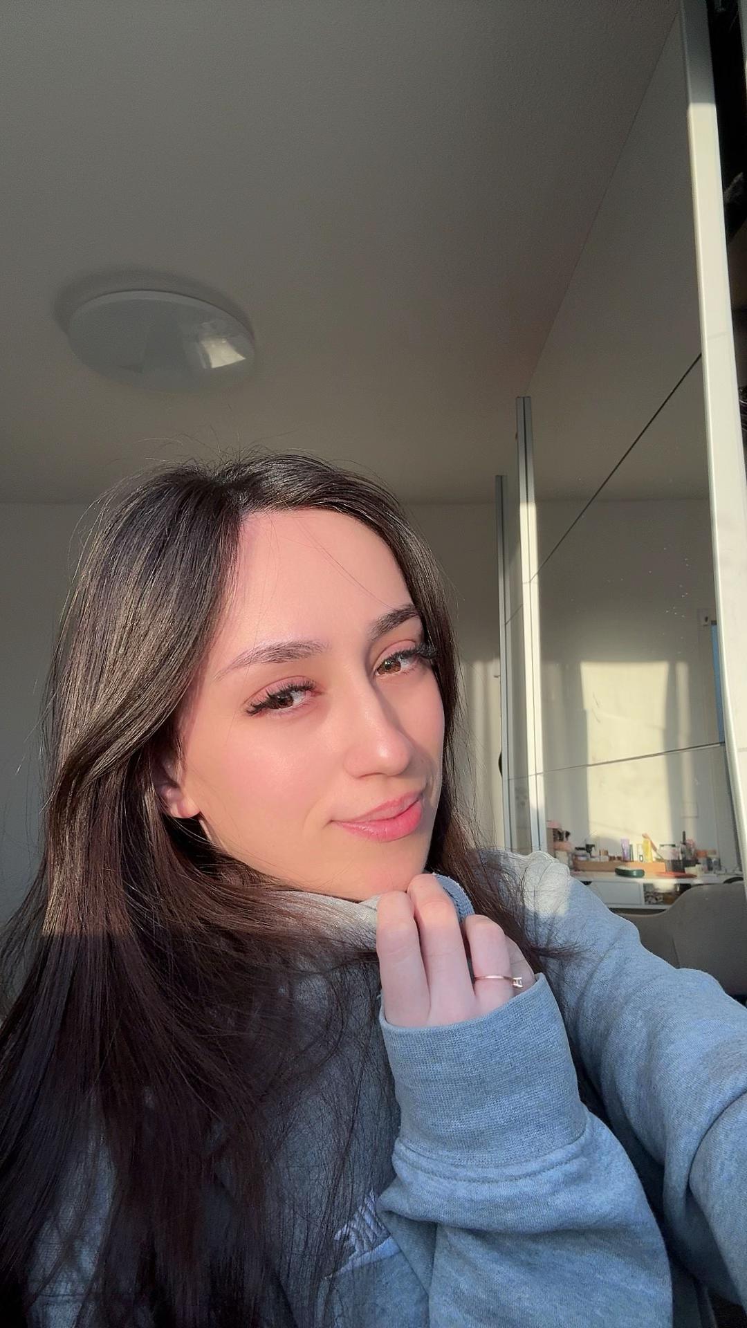 @Alina Daniela