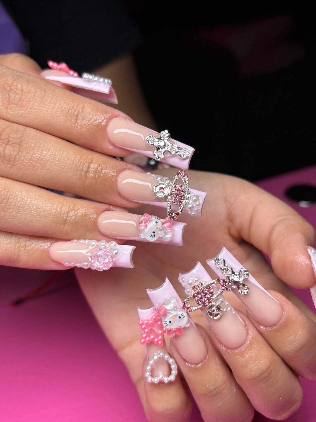 @davely&rsquo;s nails🩷