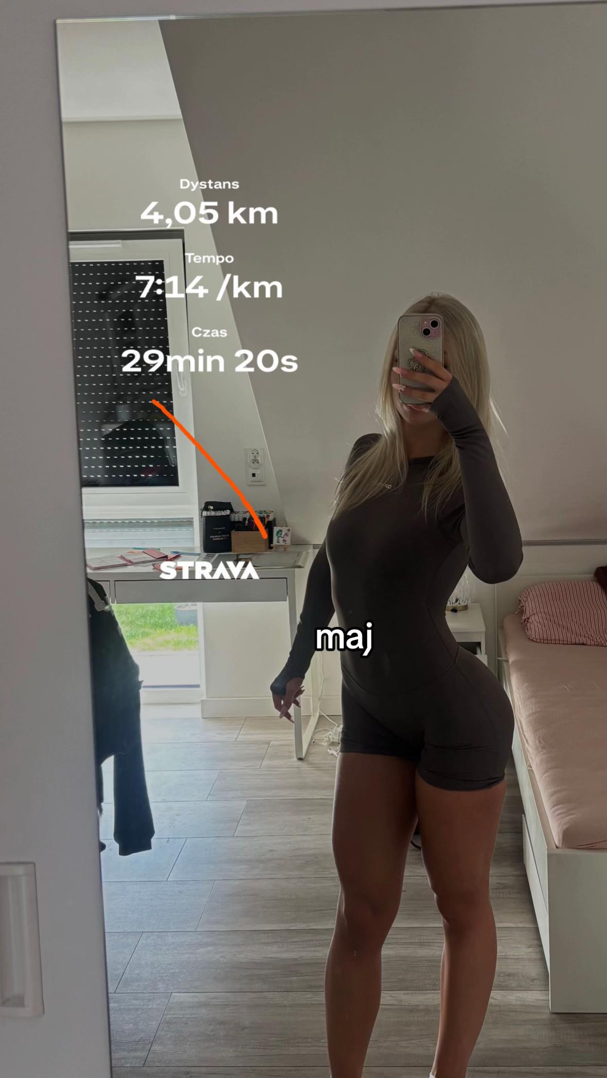 @ig: laurx.v