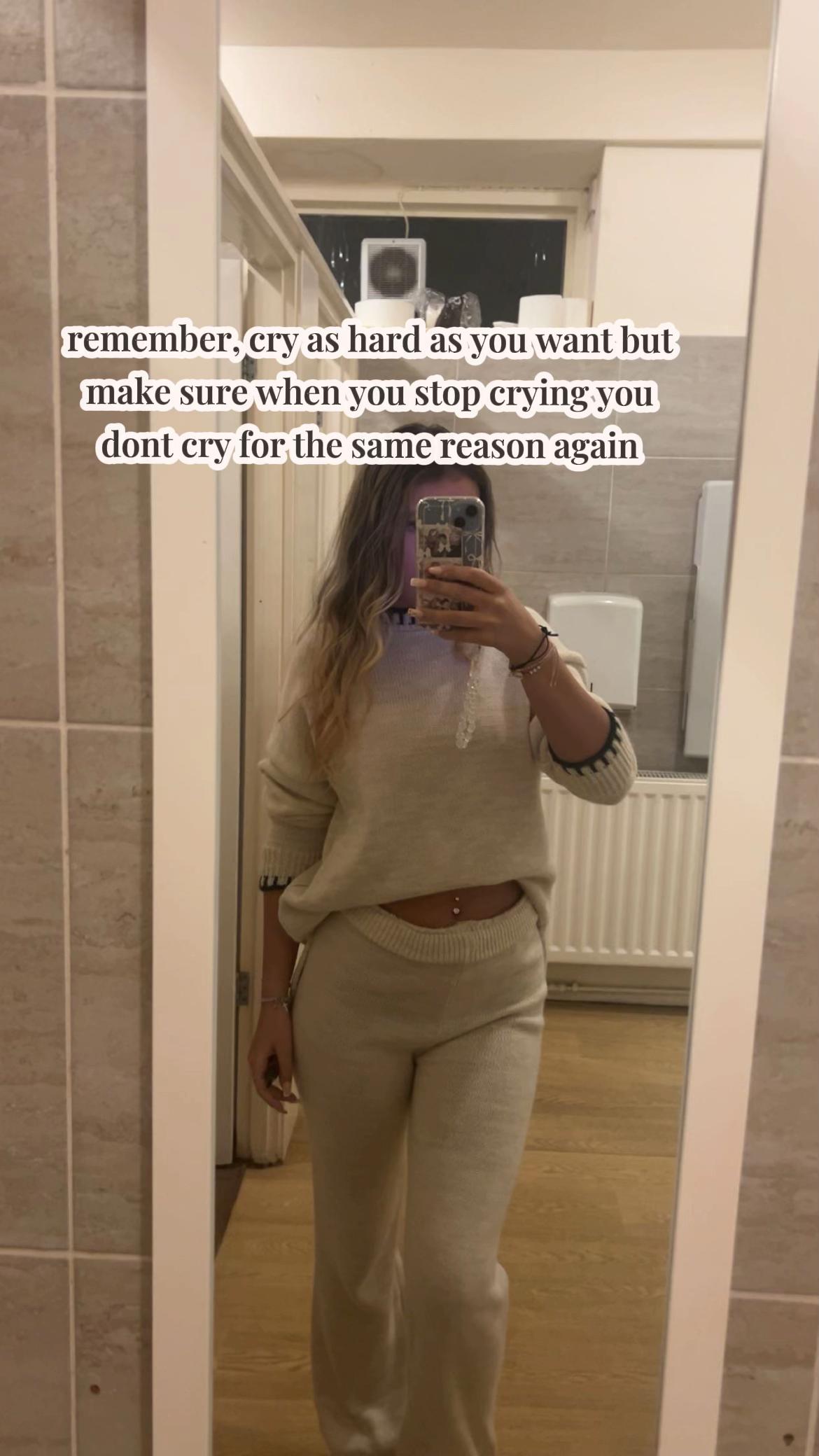 @️.