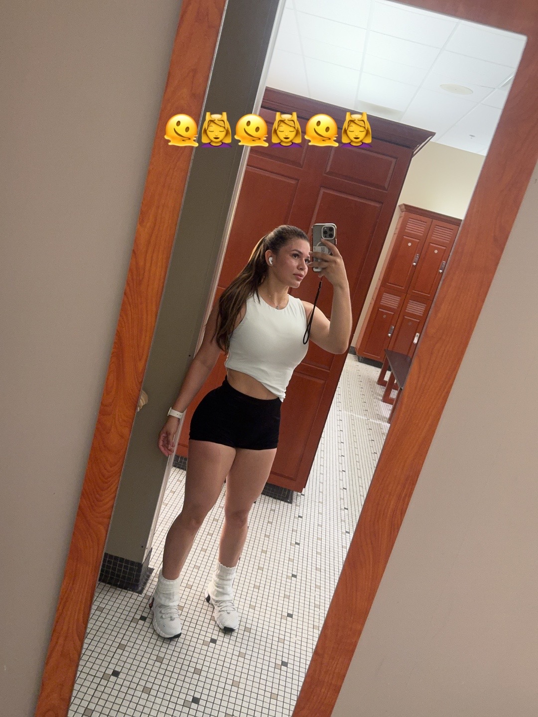 @AndreitaRamirez071🇨🇴🇨🇴