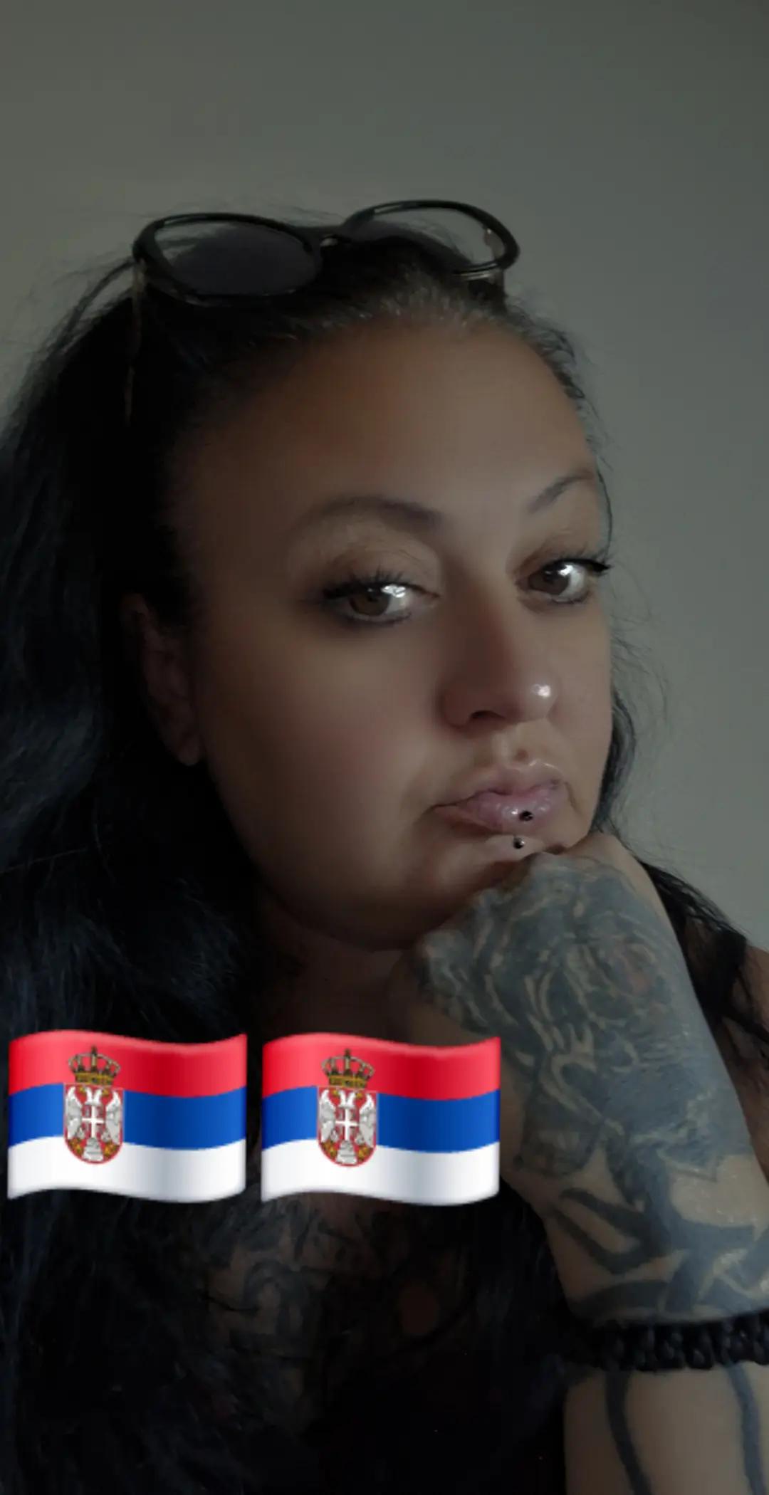 @Valentina Milos