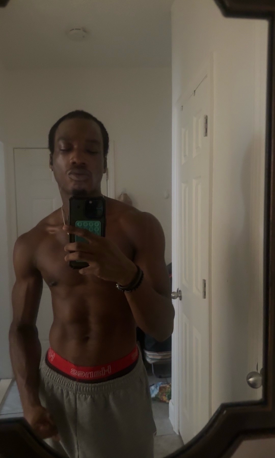 @chr1st1anslair