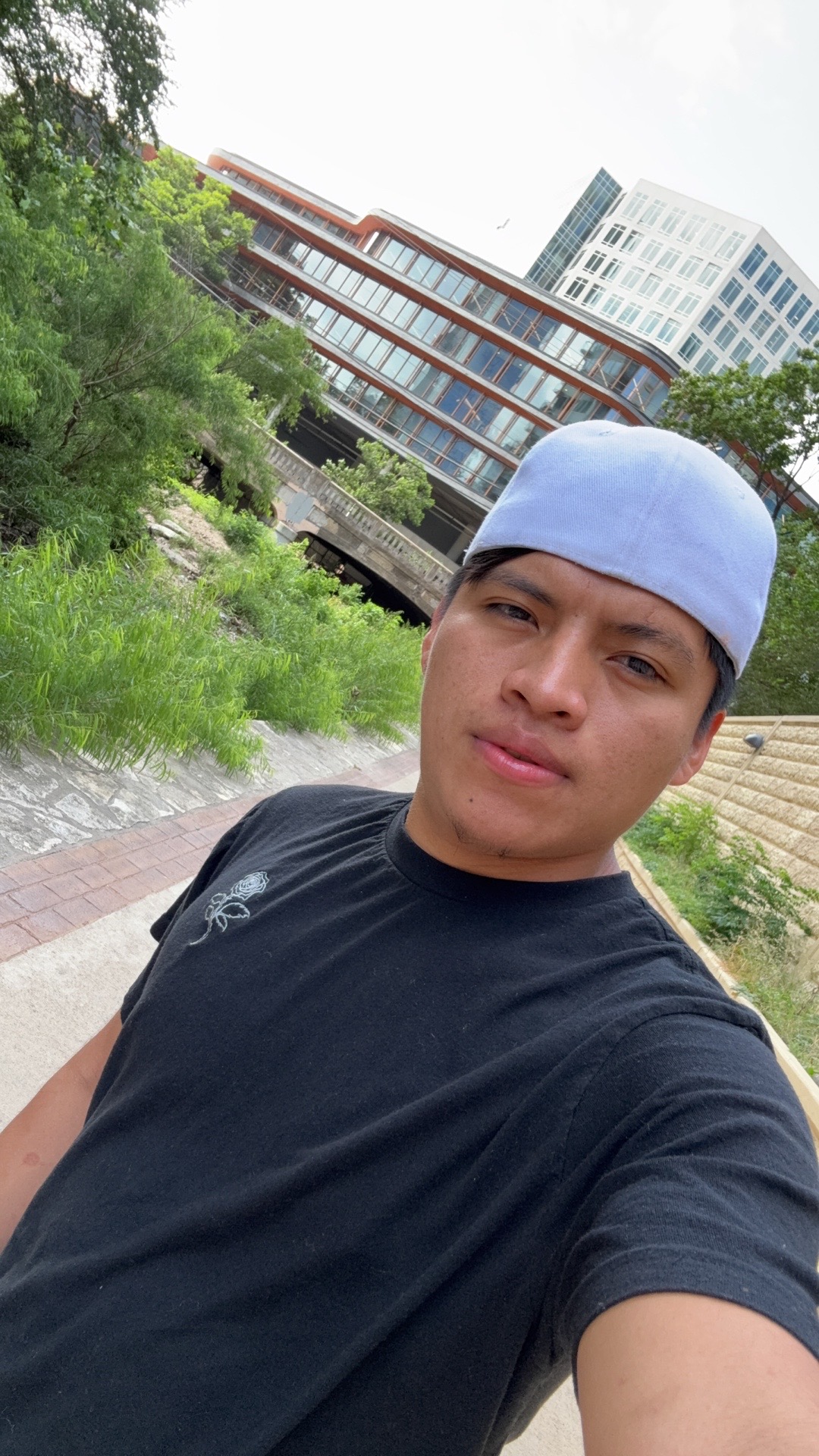 @Chaparrito👻🇬🇹🇬🇹😎