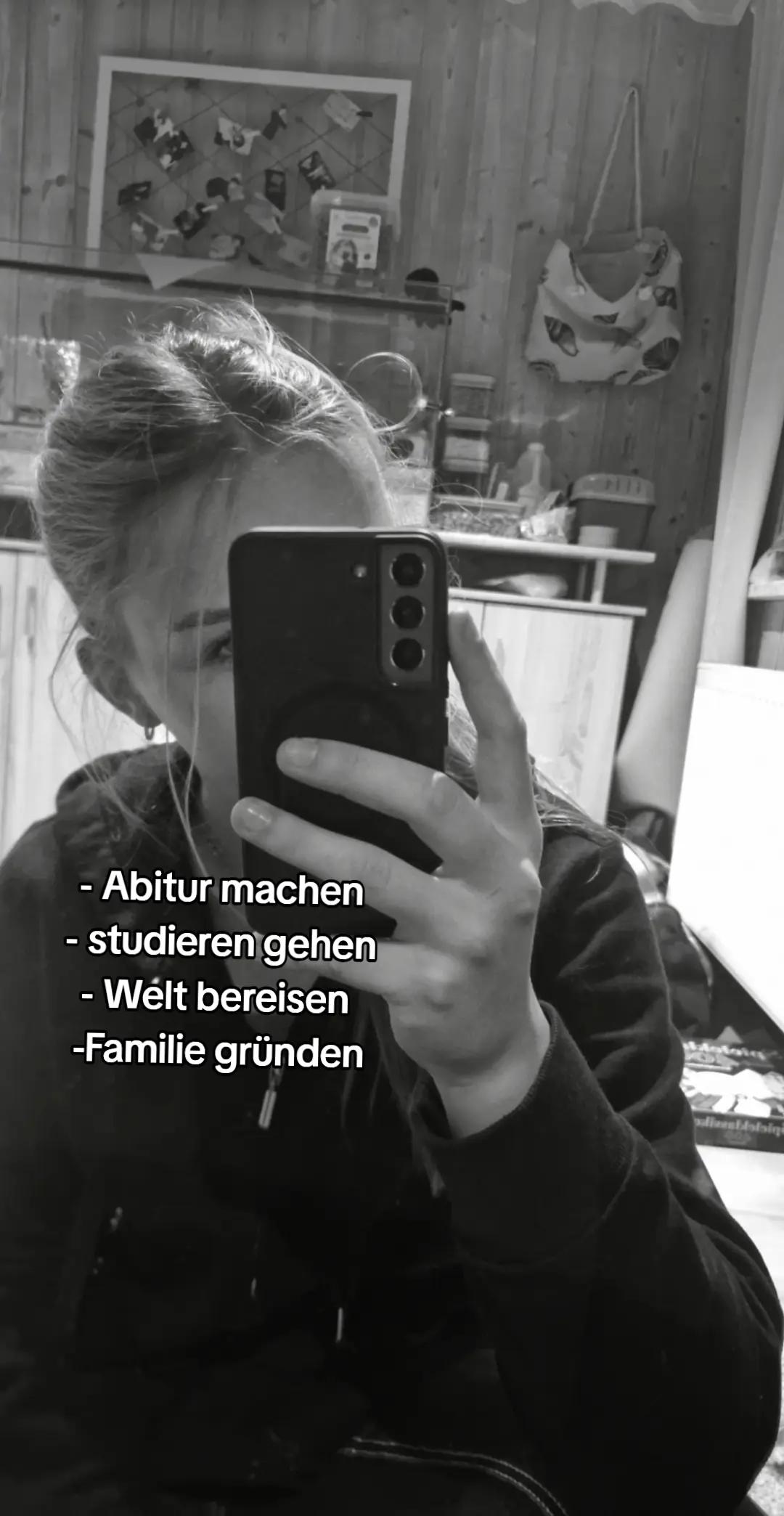 @EmiYn