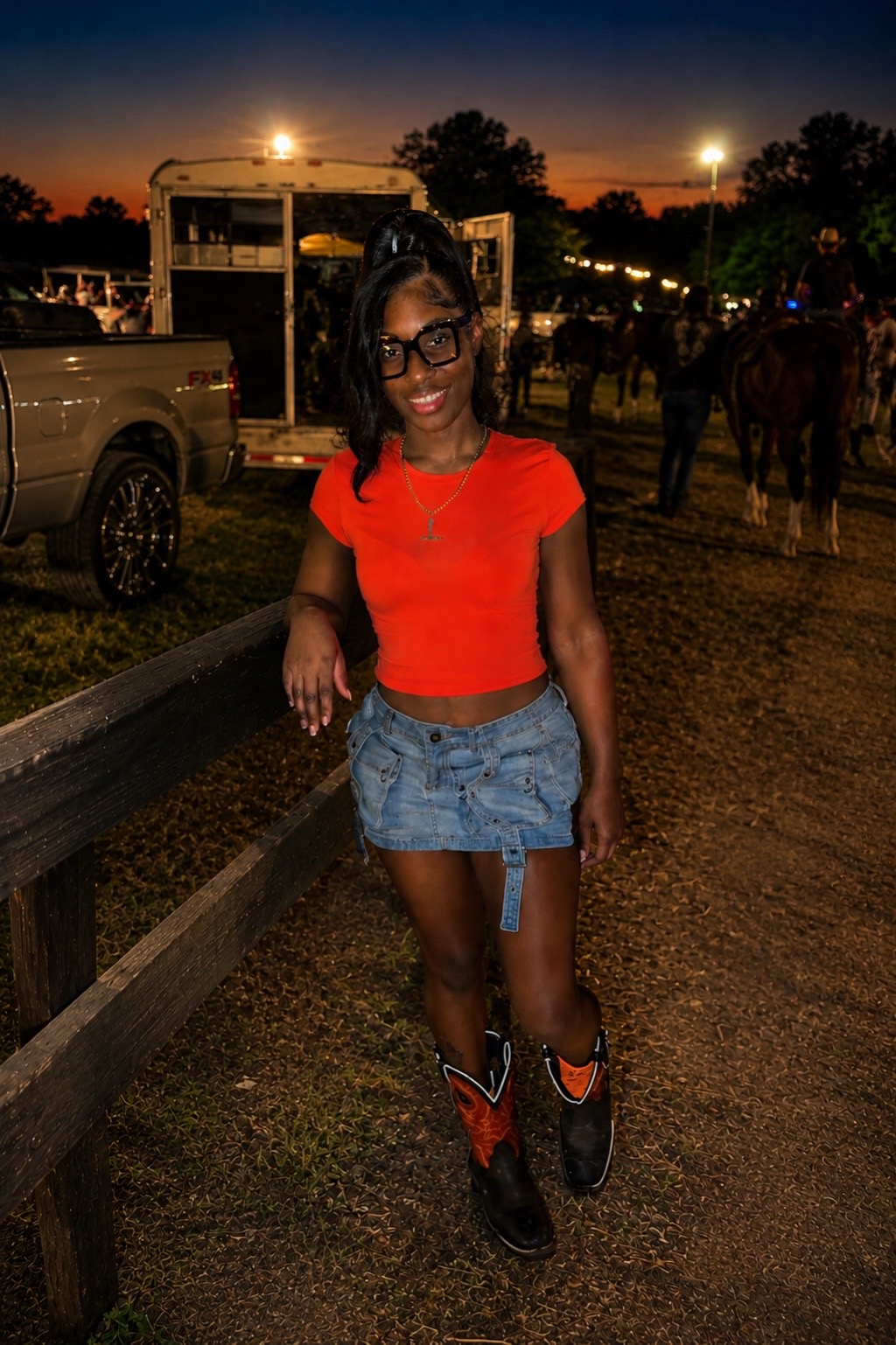 @Ebony Nicole 🍒