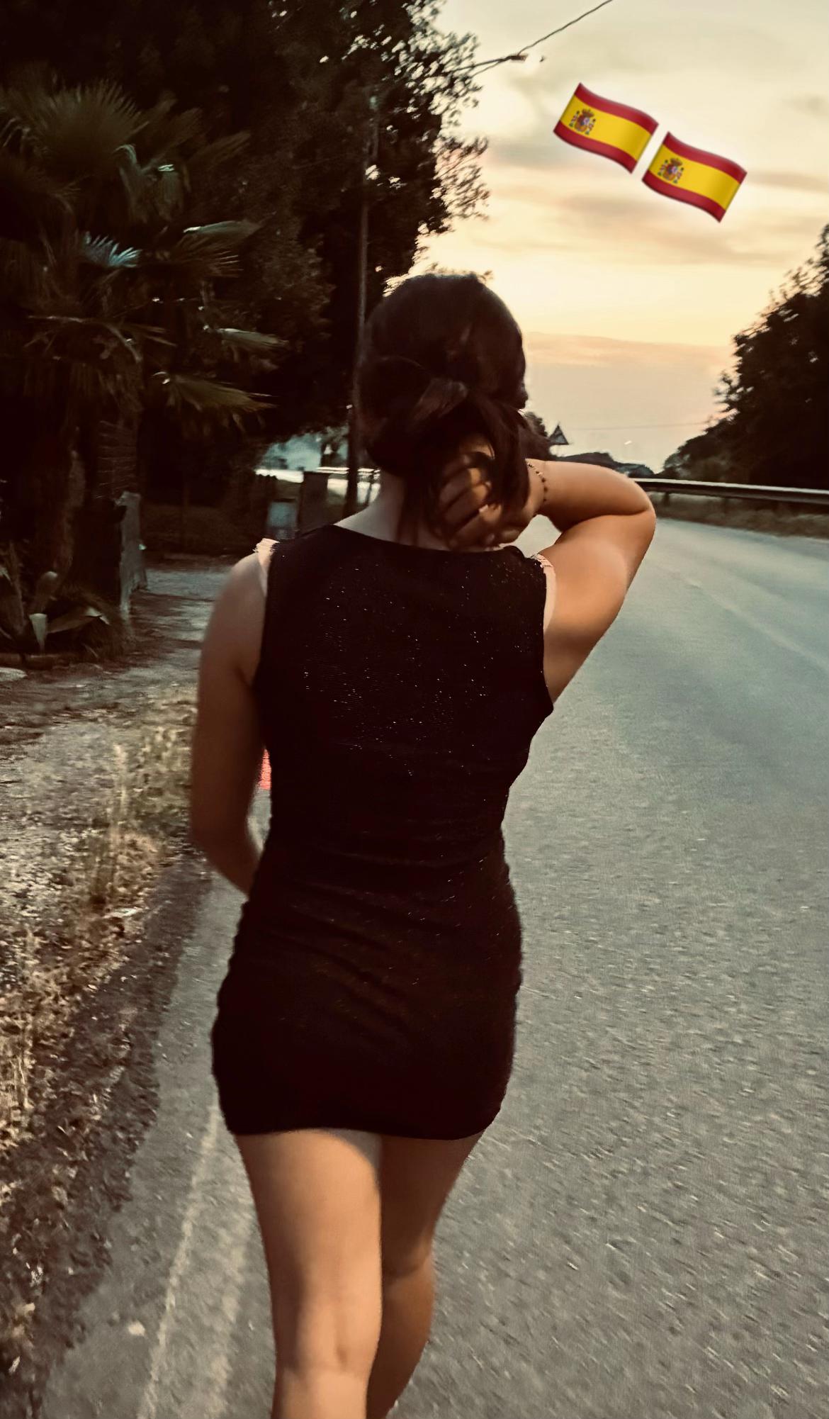 @🖤