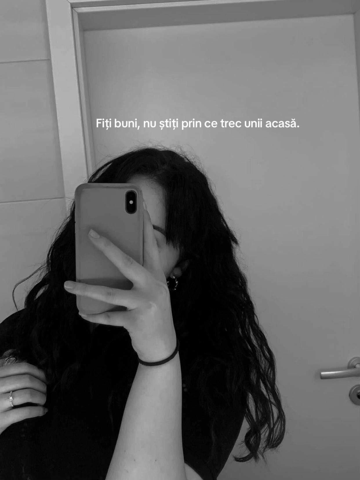 @𝓐𝓵𝓮𝓼𝓼𝓲𝓪