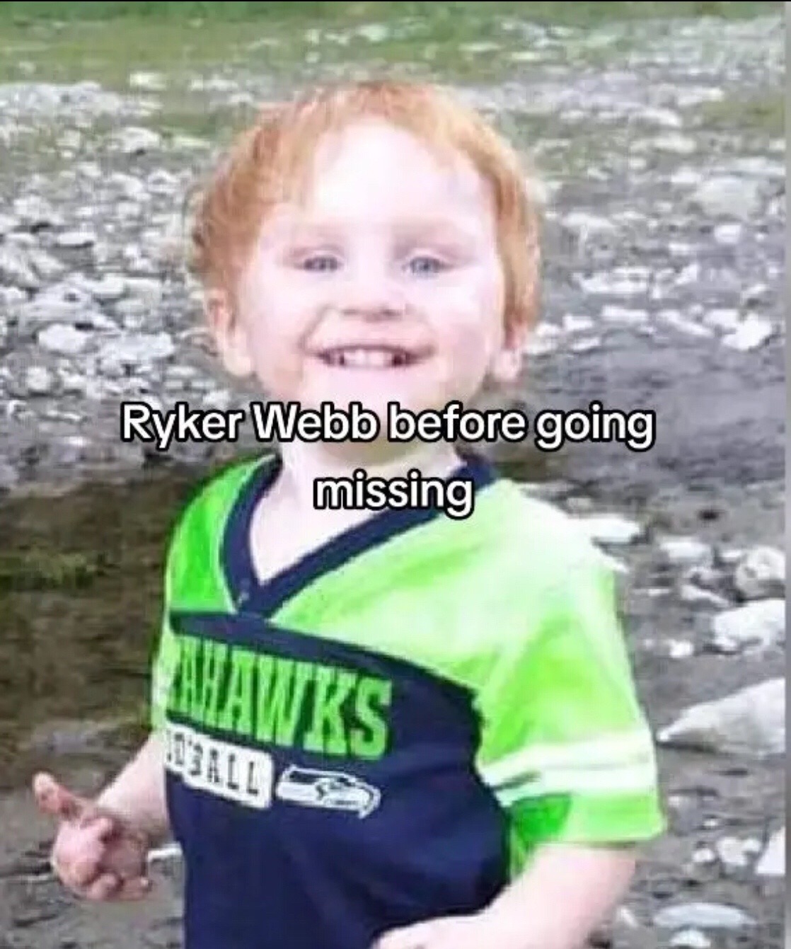 @𖣂