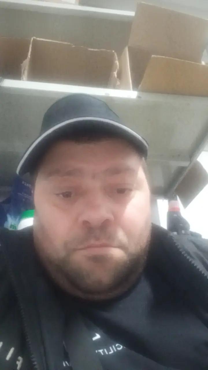 @user1371884071402