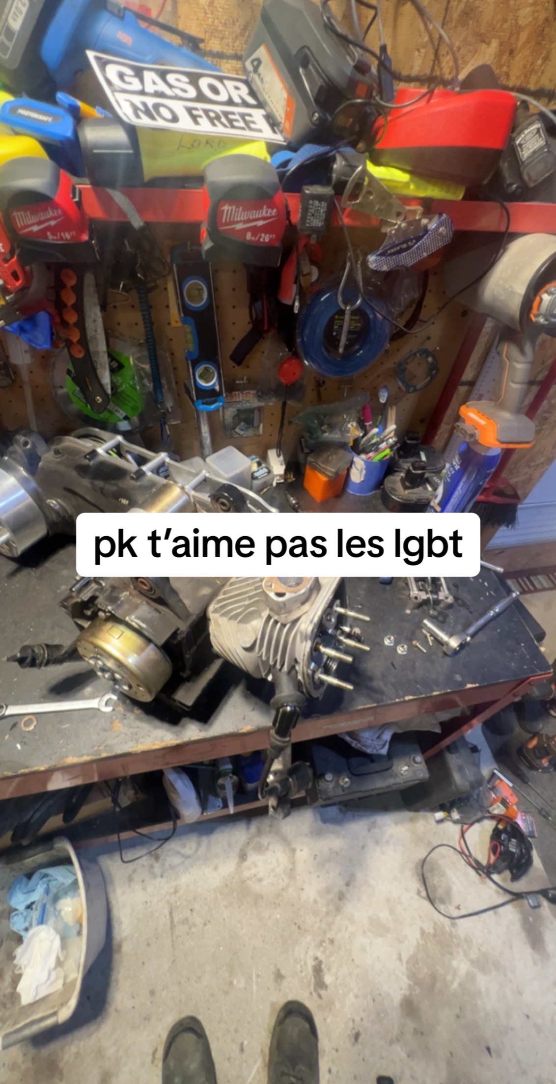 @Arno