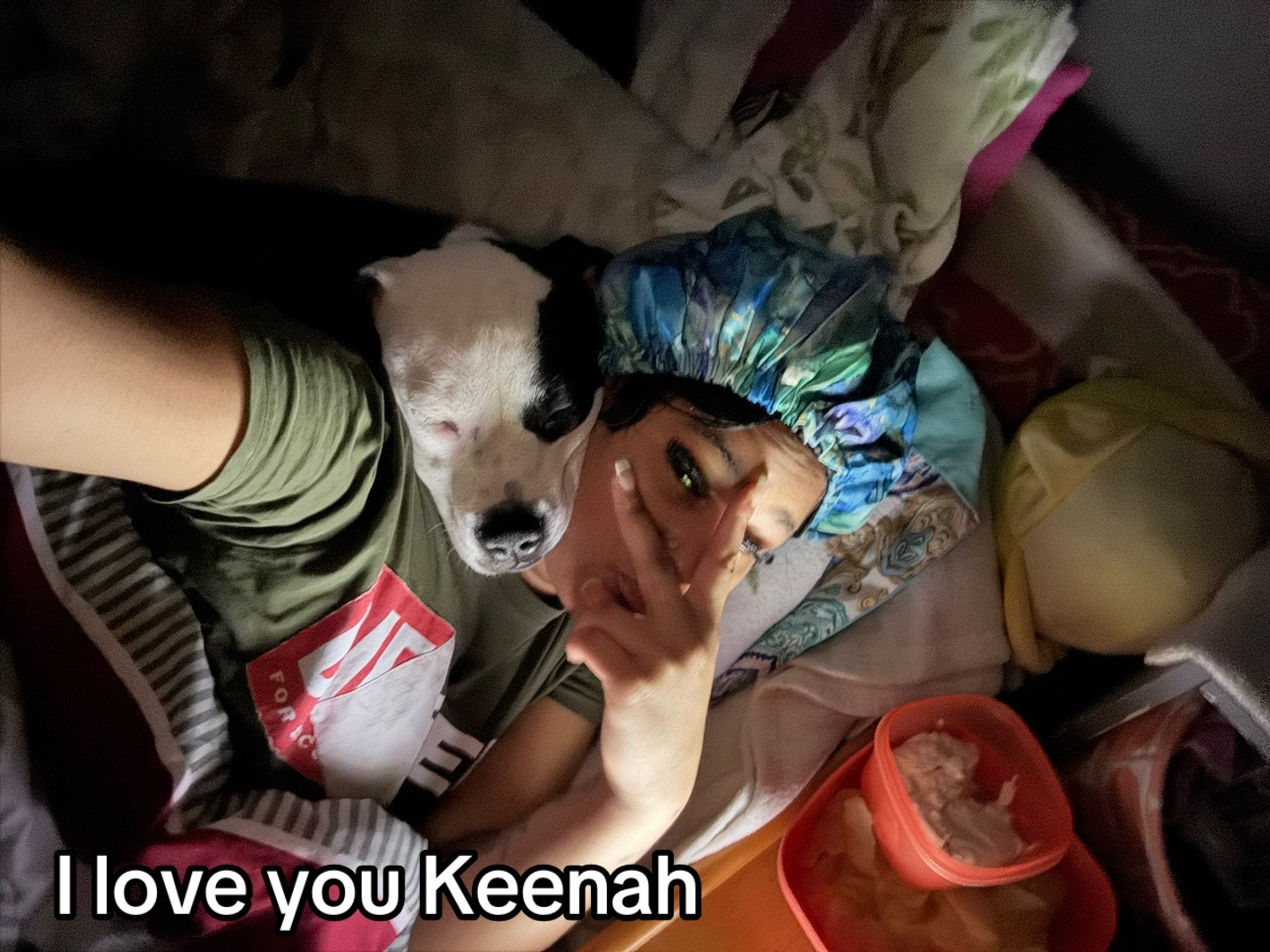@meenah.ek