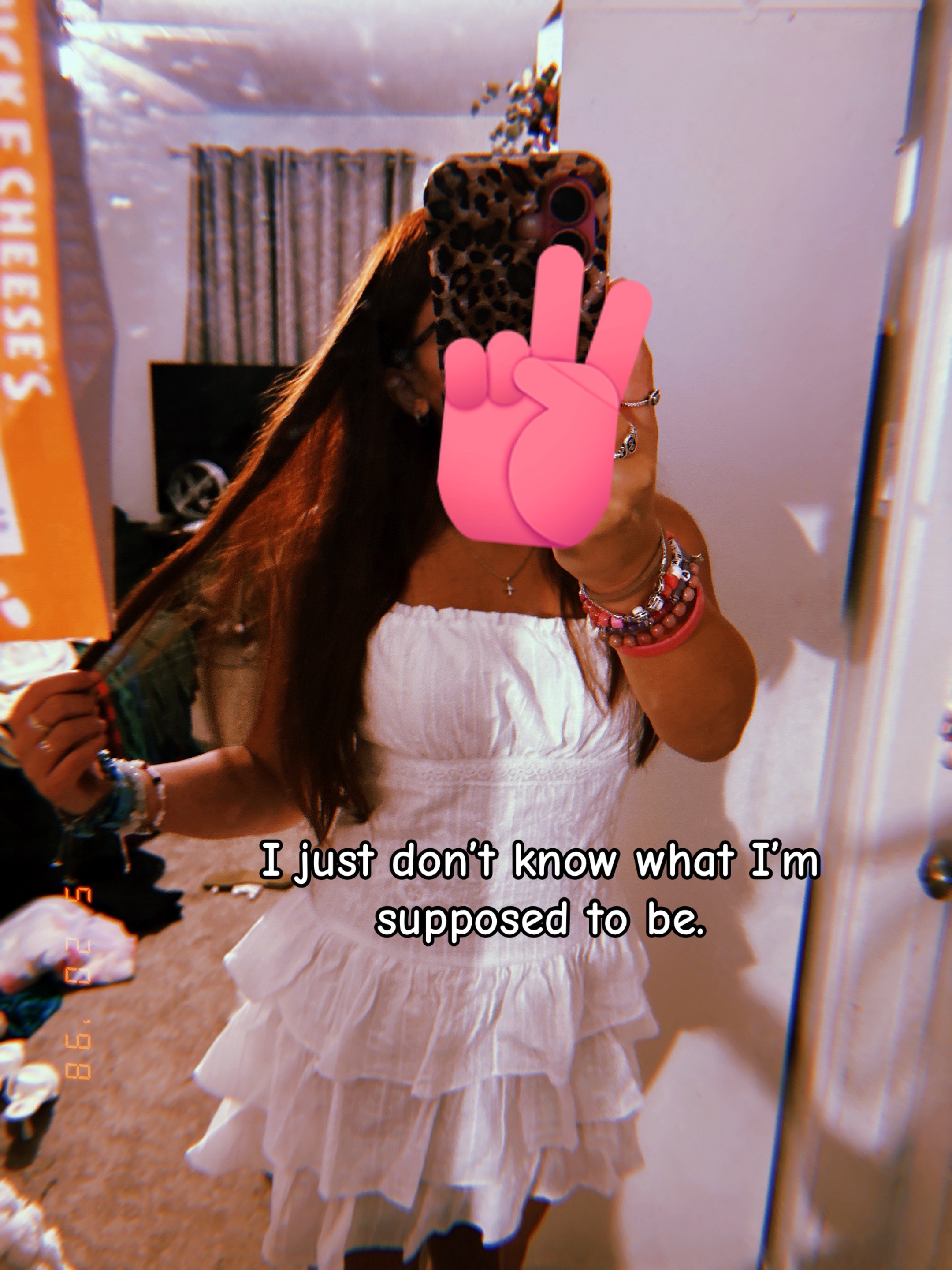 @❀𝒜𝓋ℯ𝓇𝓎❀