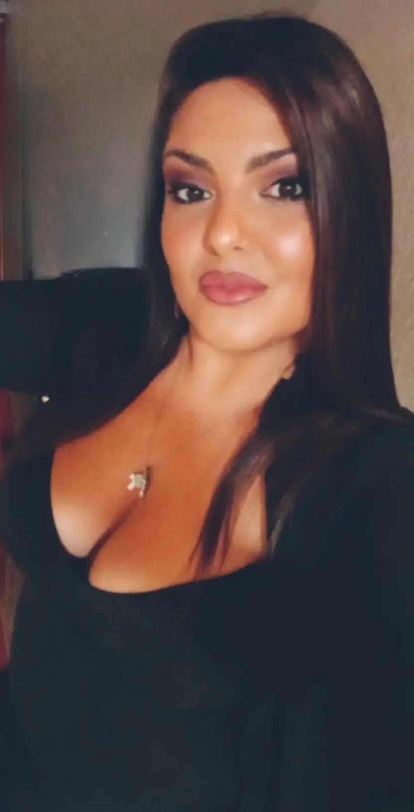 @NADIA⚘️🩷