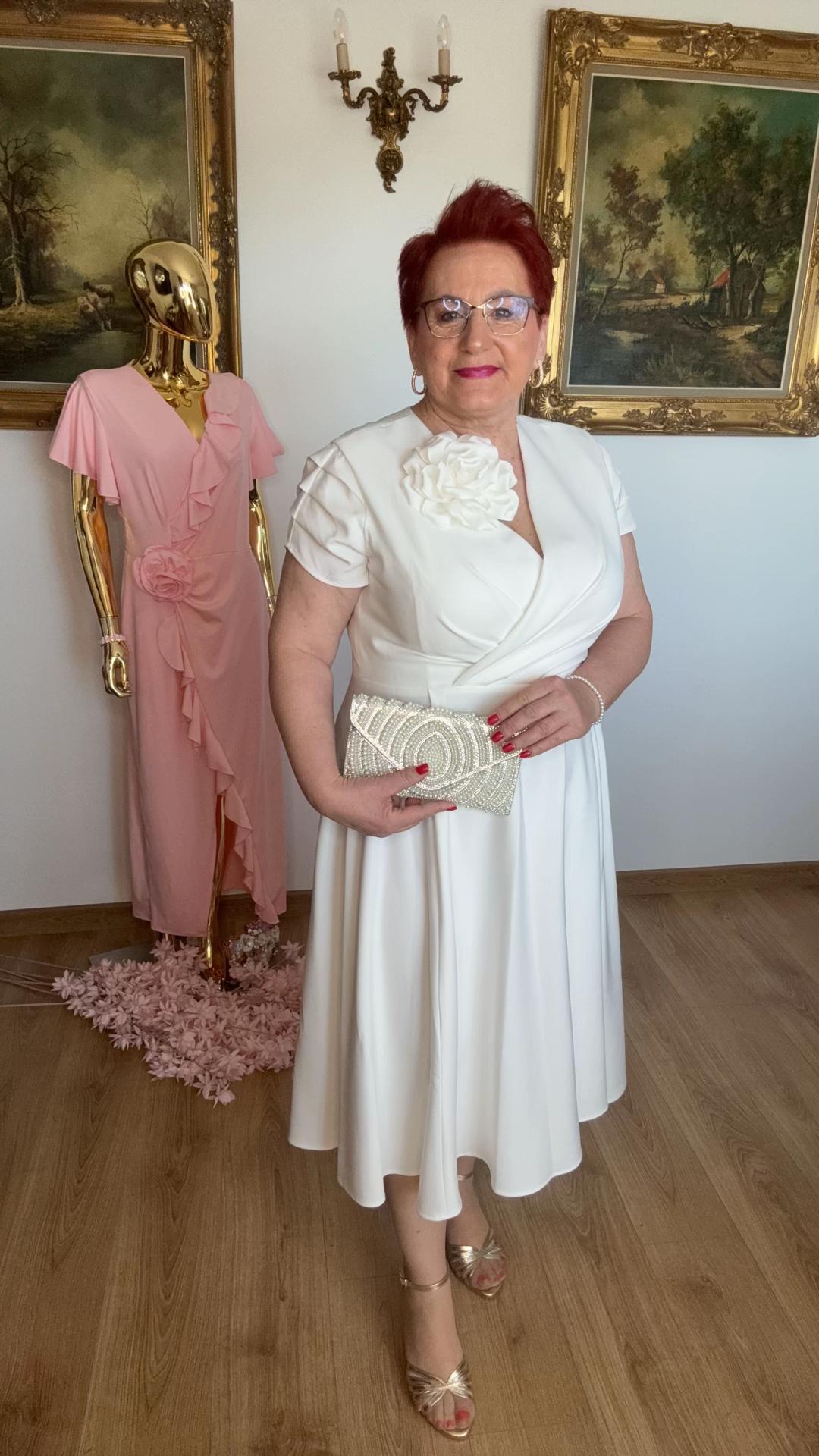 @BarrbarraFashion