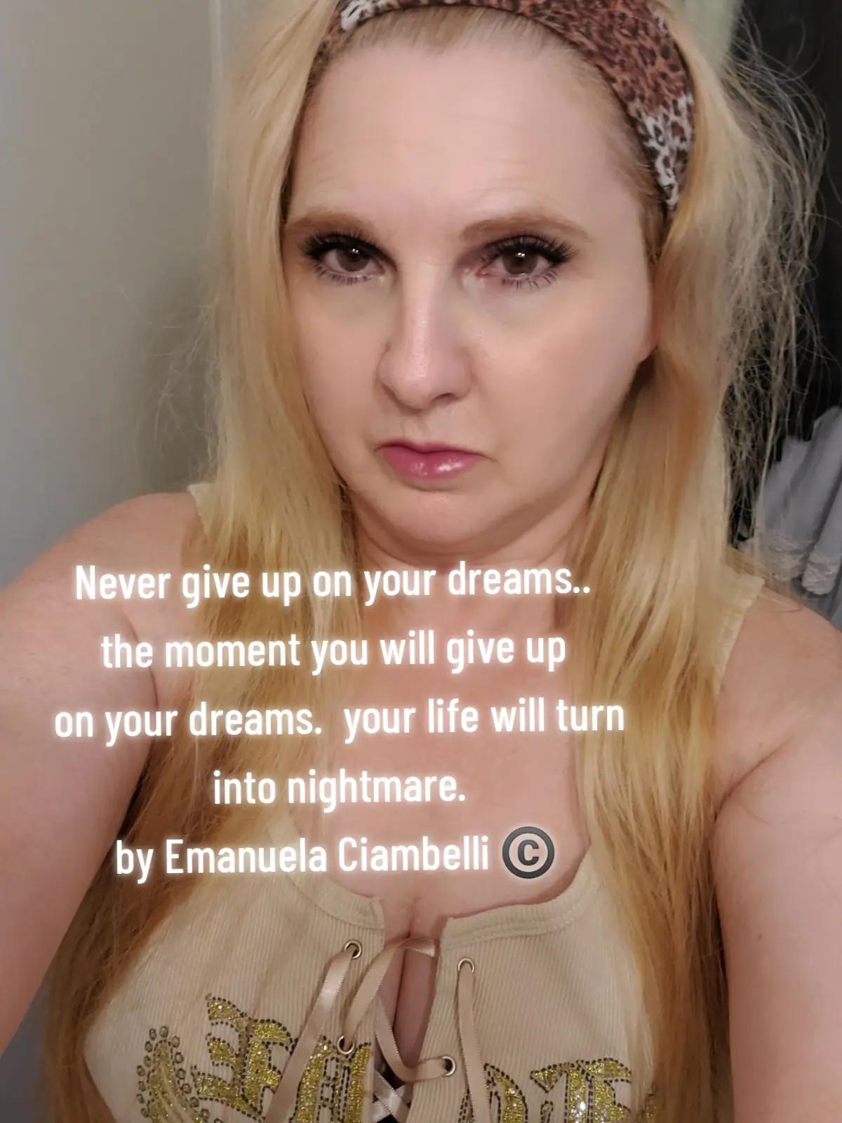 @Emanuela &copy;️