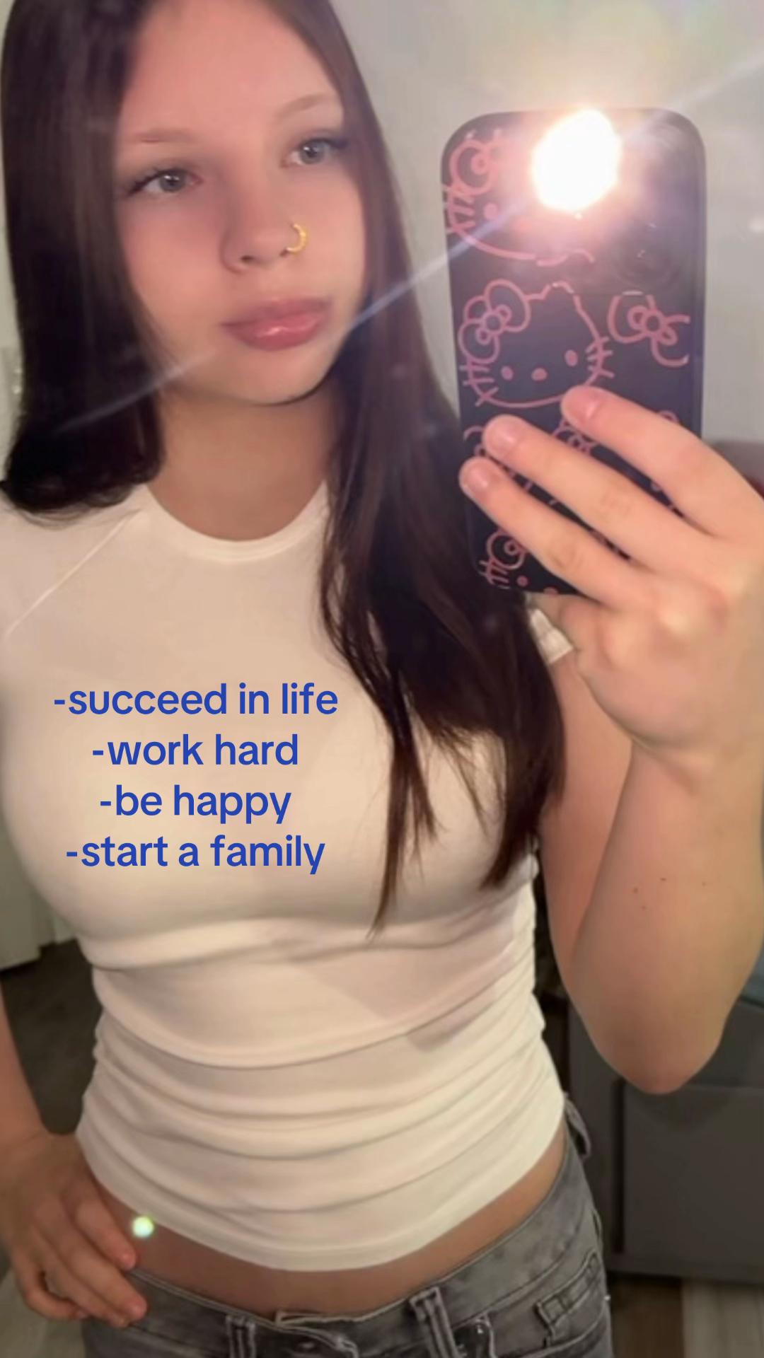 @🫰🏻