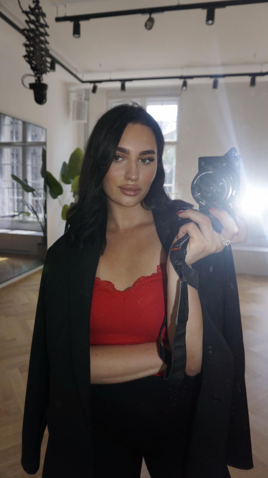 @Alina Ruslanovna