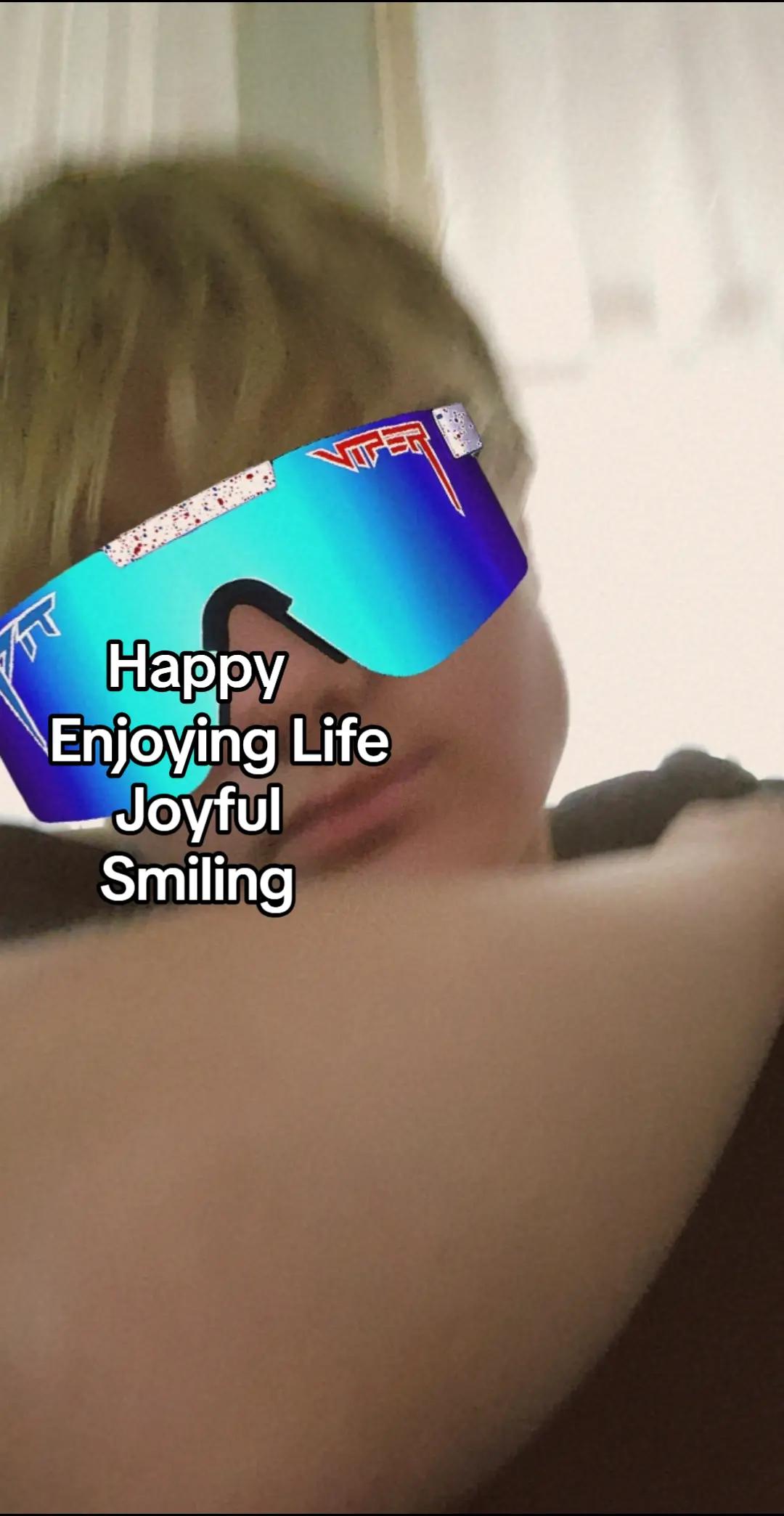 @𝗦𝘂𝗻𝗻𝘆