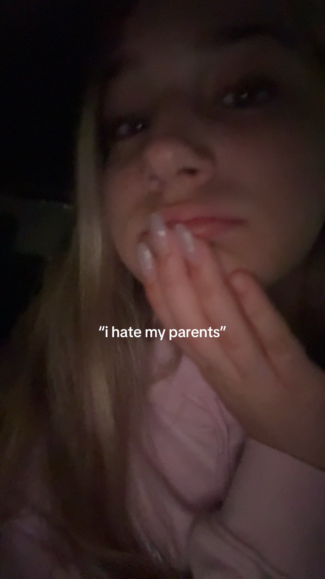 @Bella