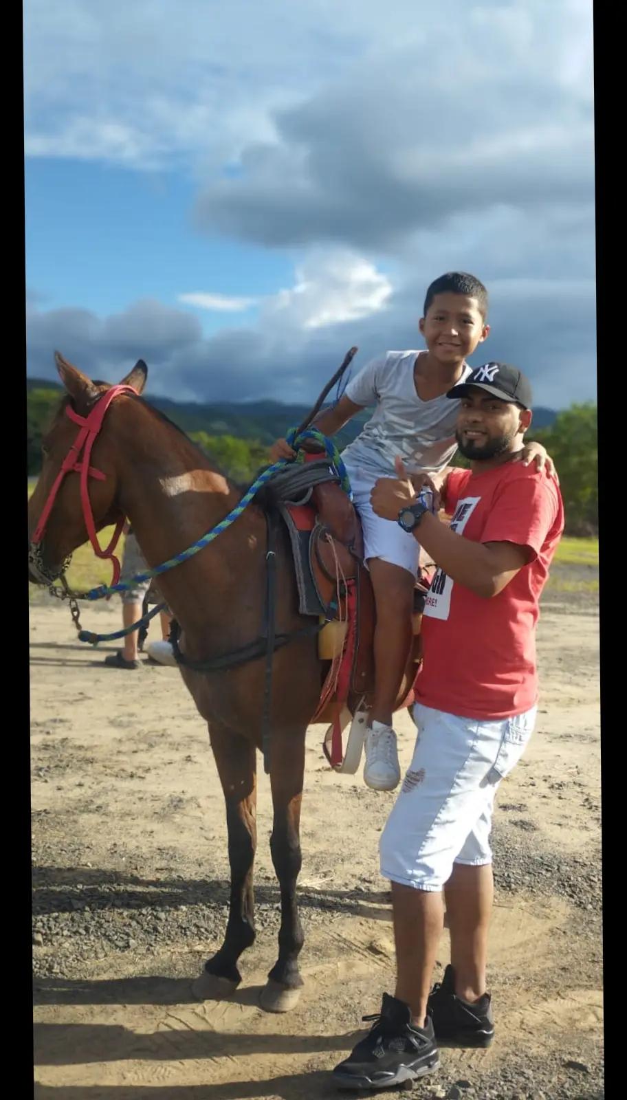 @Bonilla Jos&eacute;