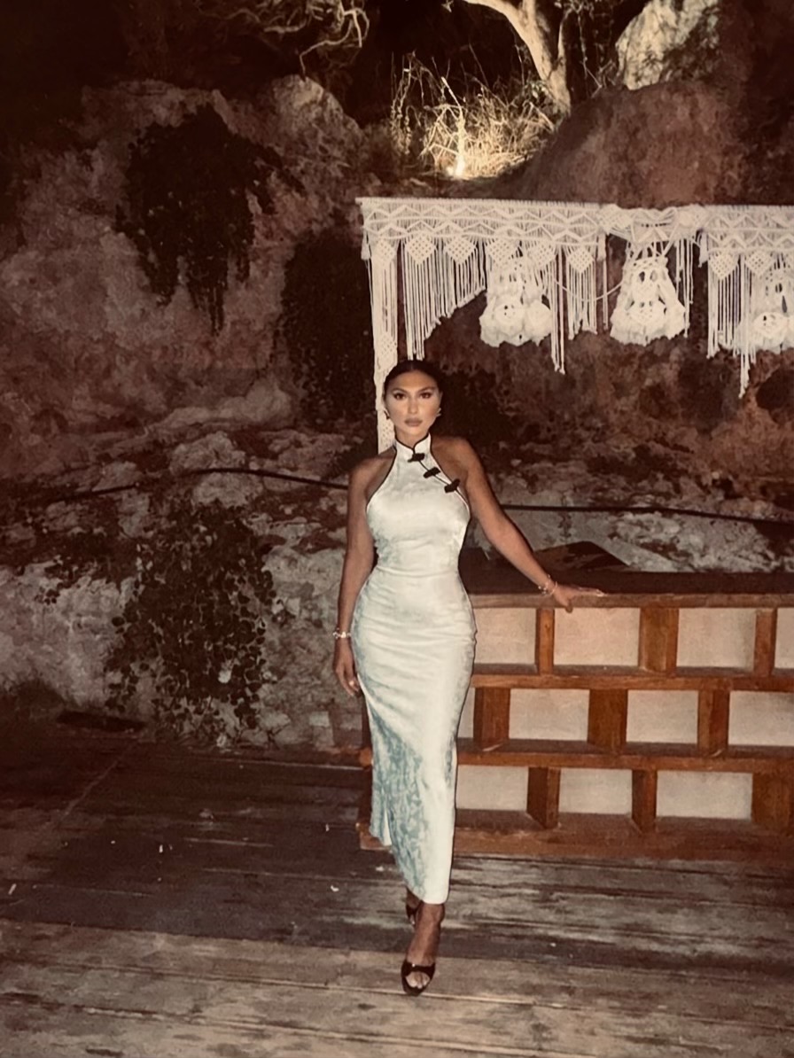 @𝑪𝑨𝑹𝑴𝑬𝑳𝑨🖤