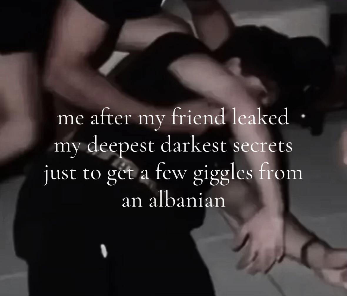 @( ҂ ,,𖦹)🪽🎼
