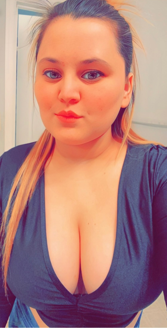 @Rachell Salvadoreña