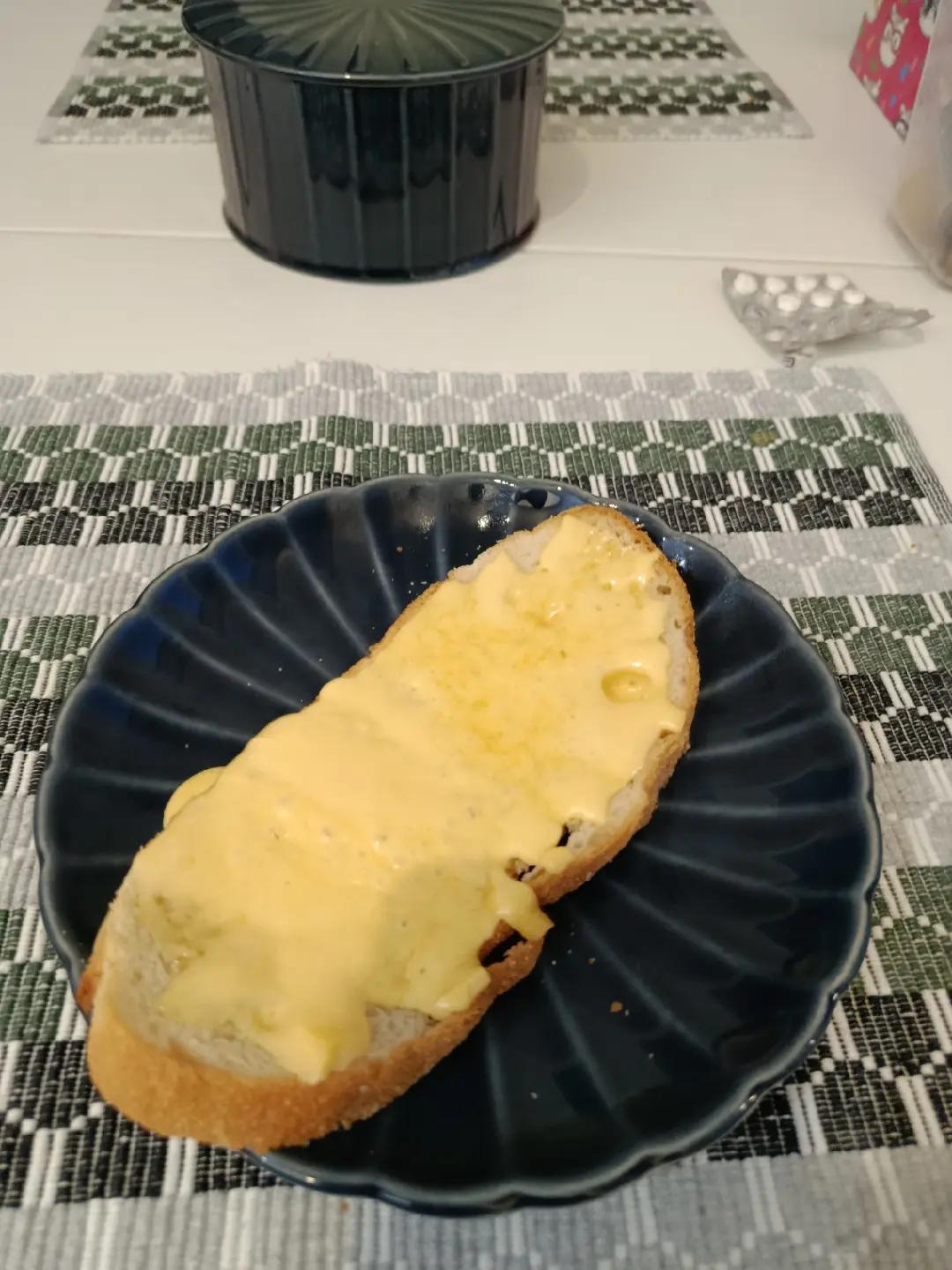 @пла́дєннїстїй