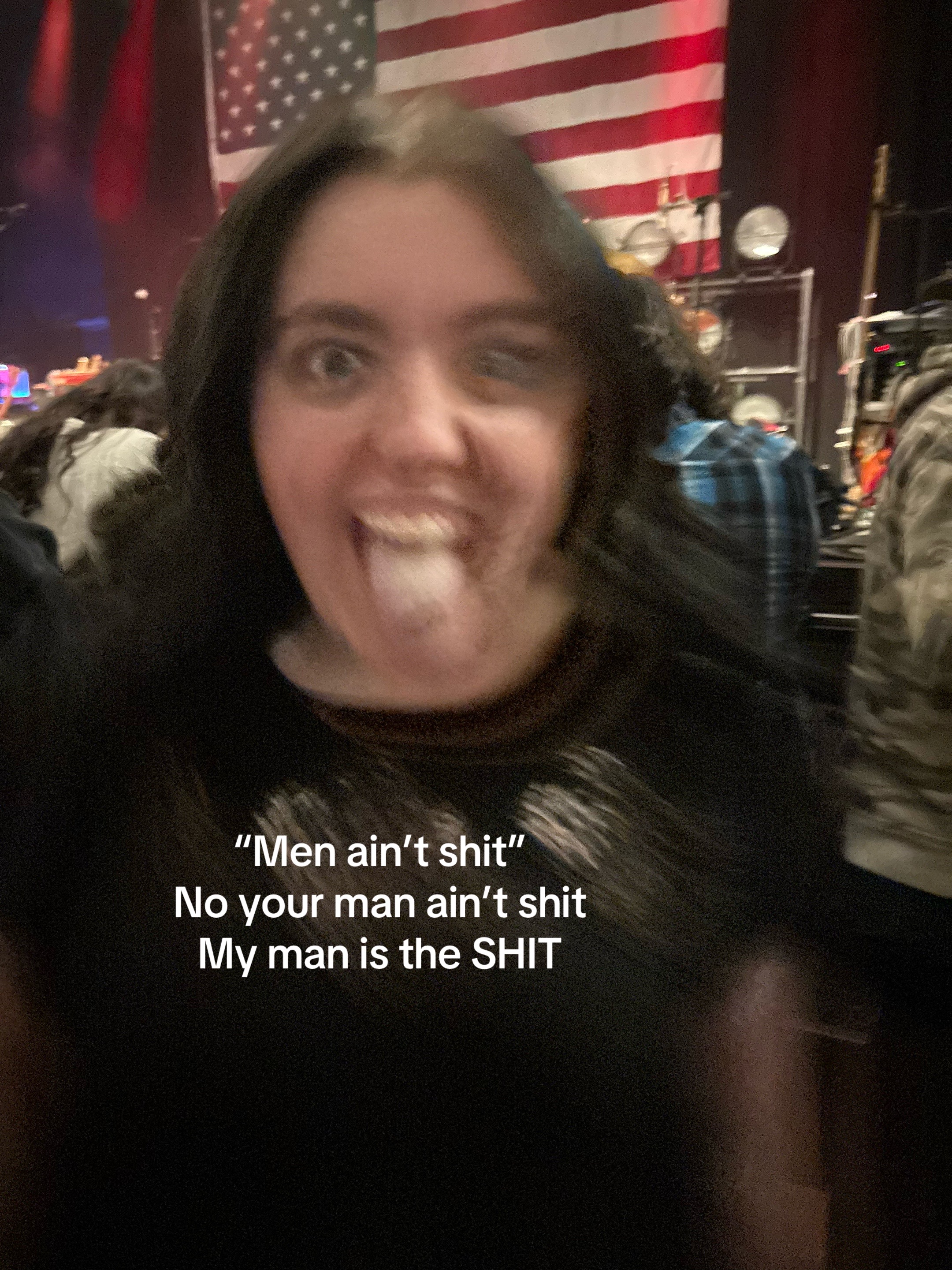 @bella