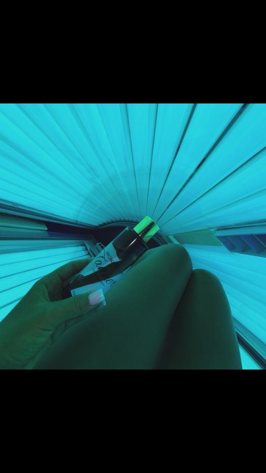 @BronzeBeautyTanners