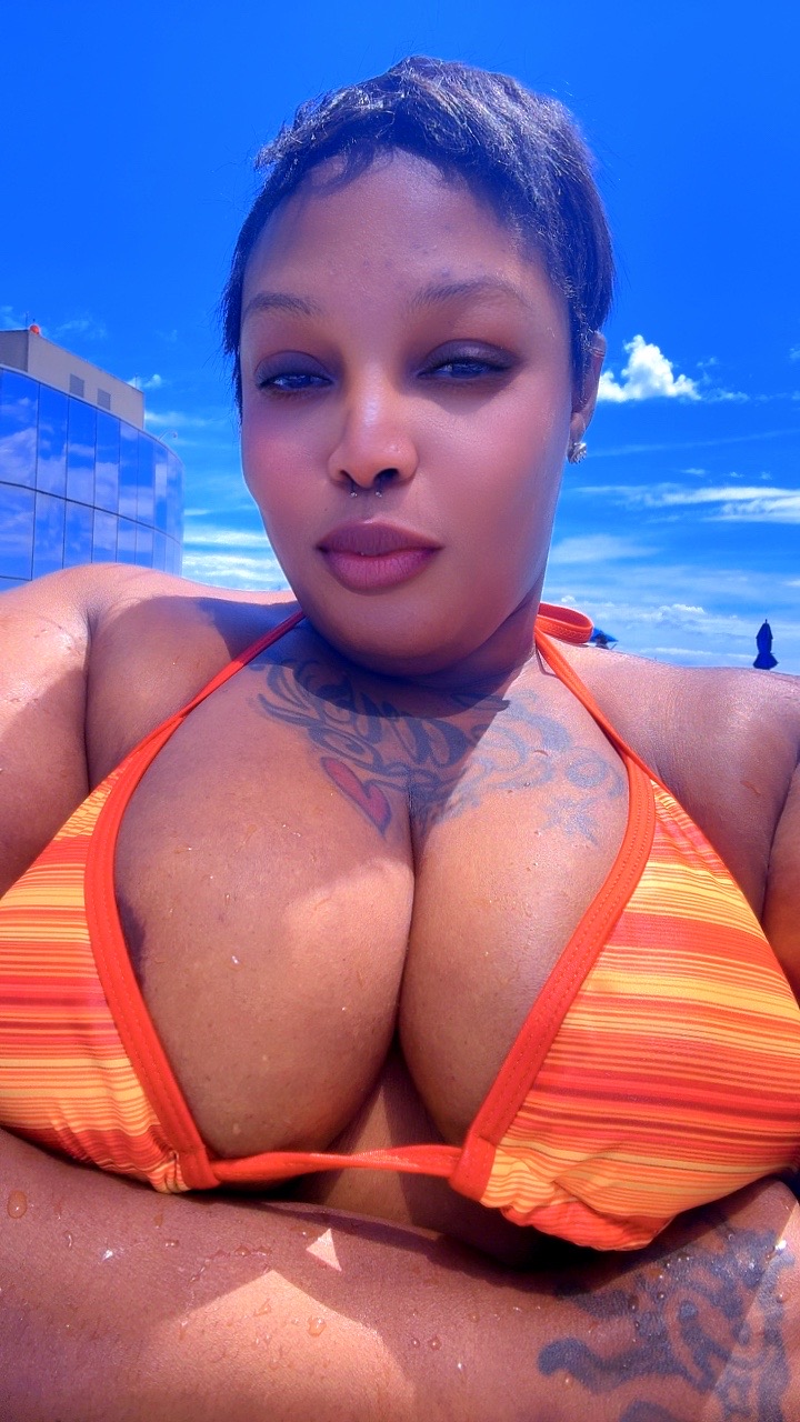 @Kweenofkings💙💙💙