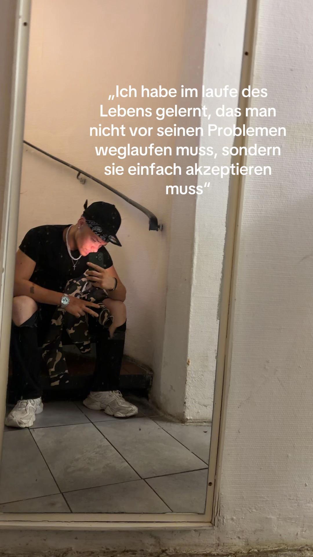 @Adrian🕷️_011