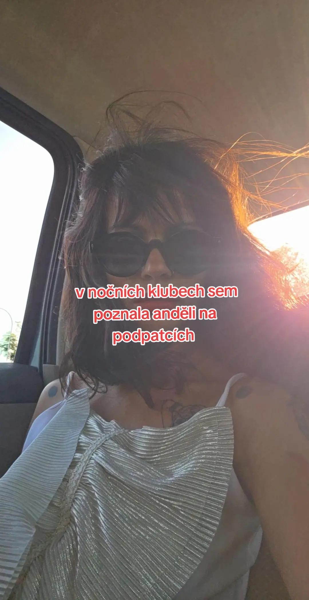 @SandraCZ🇨🇿
