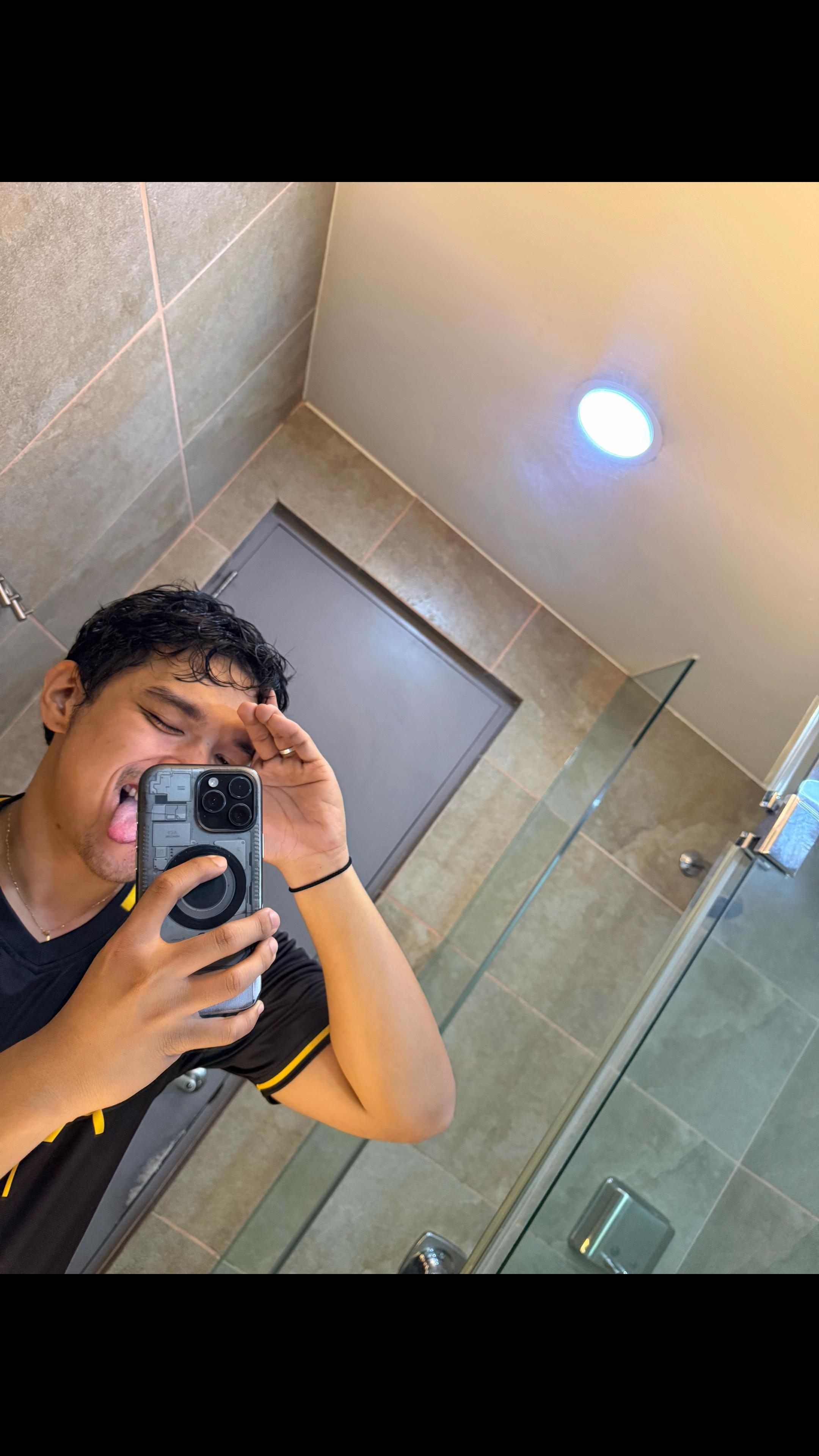 @Jhunpaps