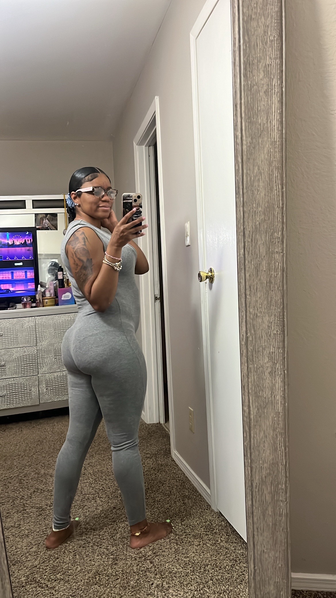 @TheRealAlexisKierra
