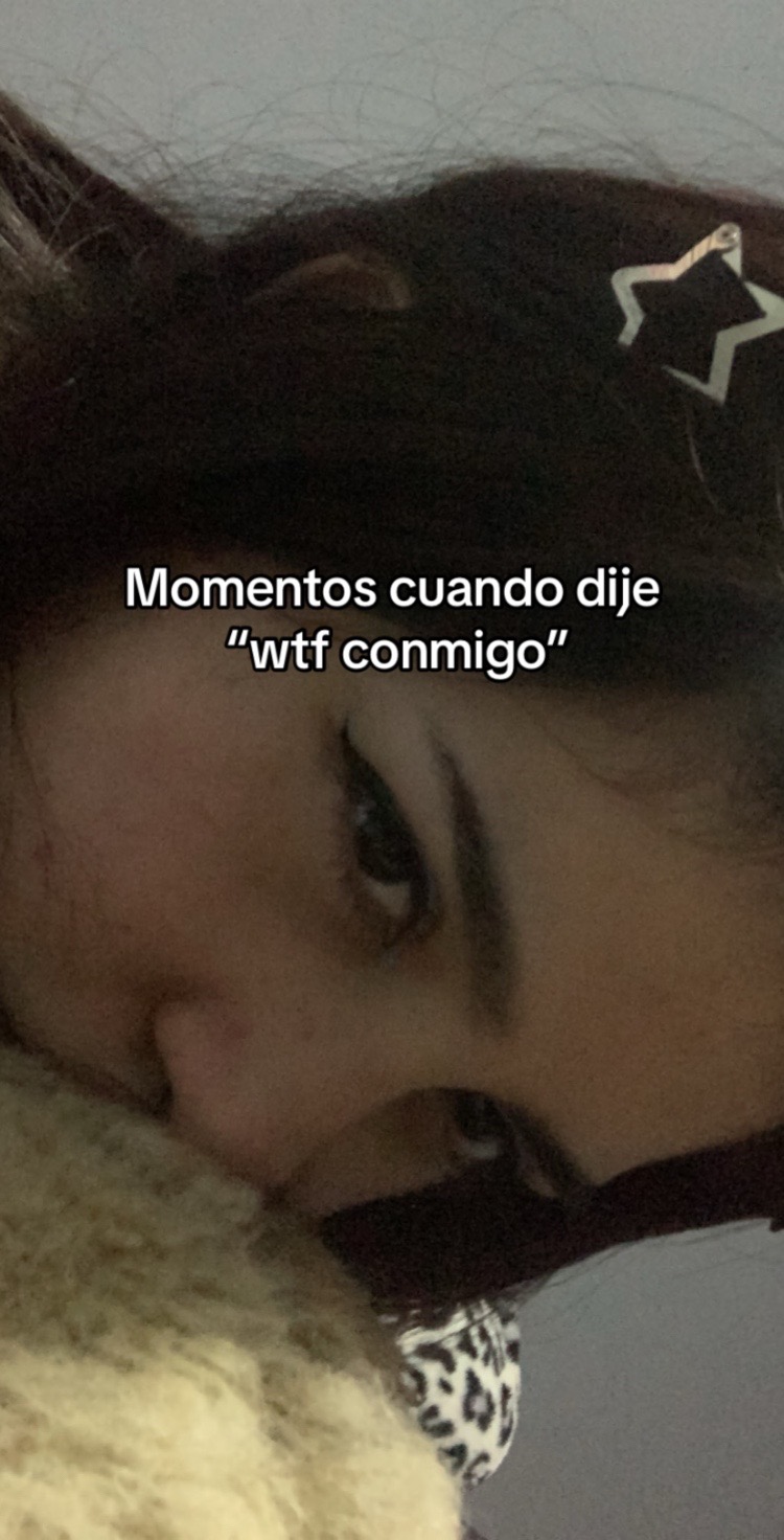 @:3