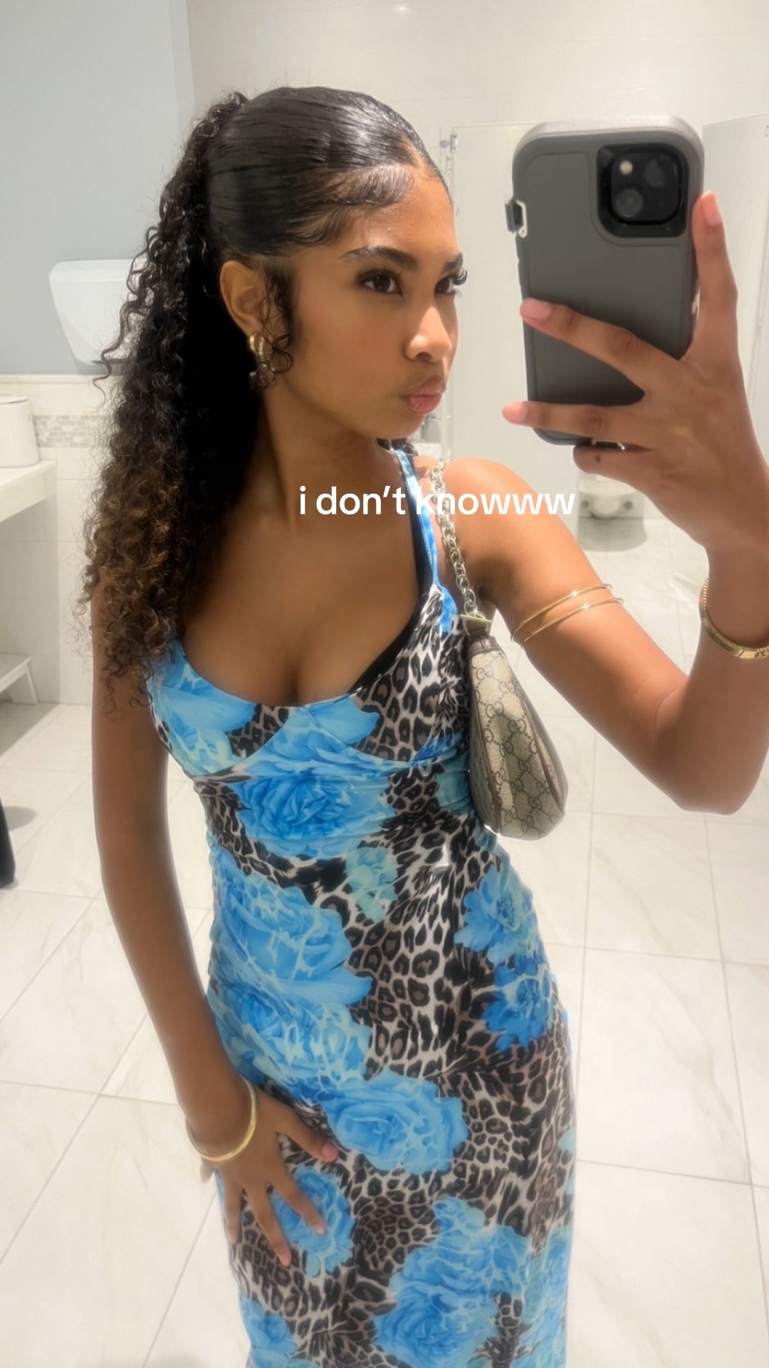 @mikayla 🧟♂️