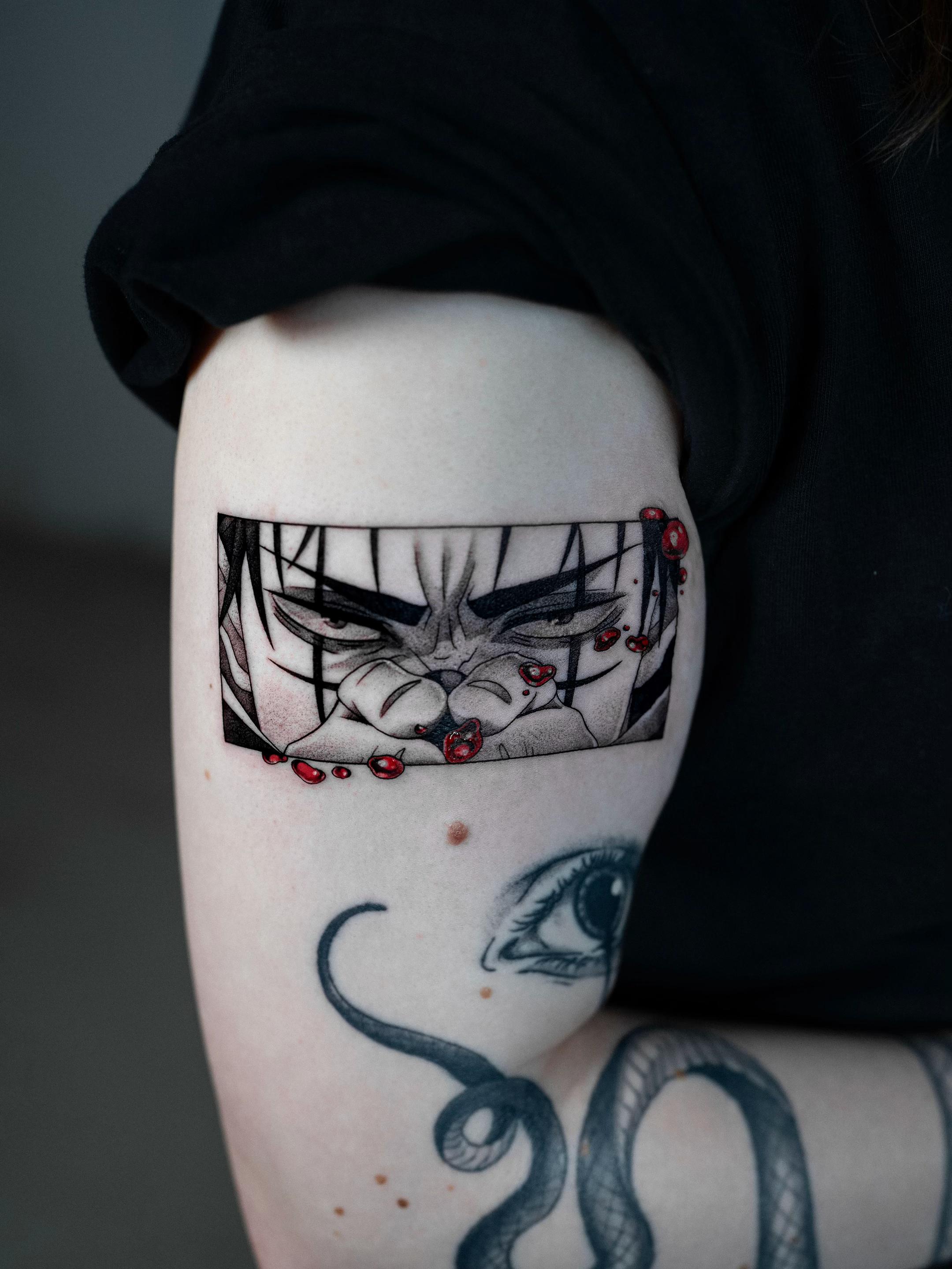 @Brennnessel Tattoo Berlin