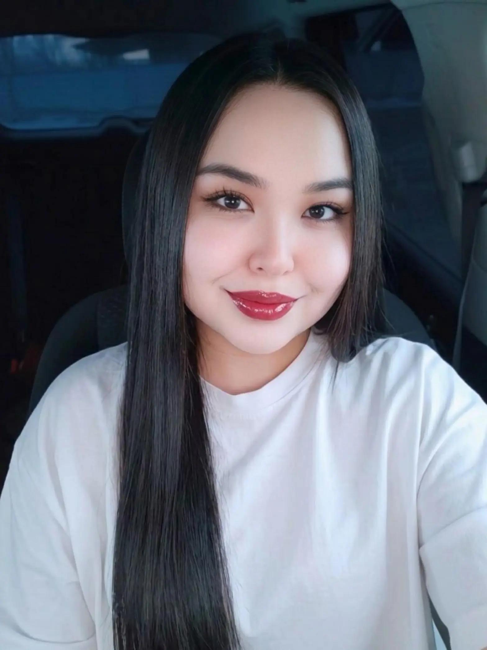 @𝐁𝐨𝐭𝐢𝐤 𝐊𝐚𝐦𝐩𝐨𝐭𝐢𝐤🌸