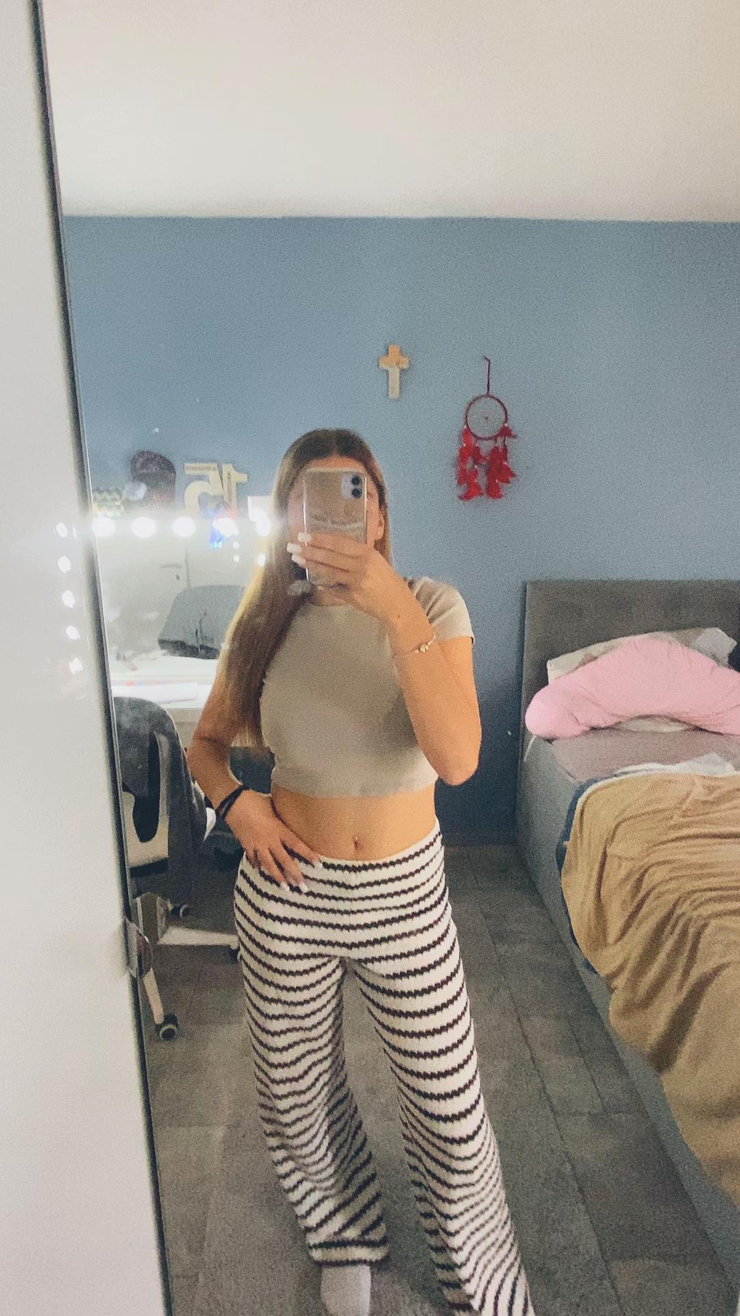 @Hay.ley_45