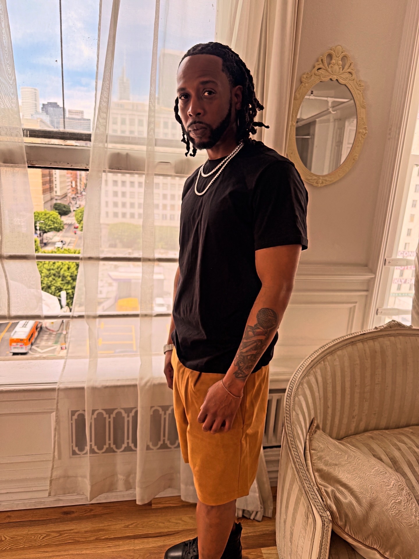 @1KayUno
