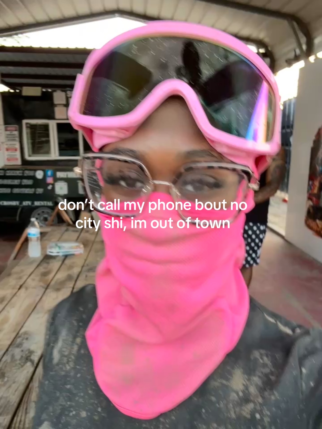 @{des}๐