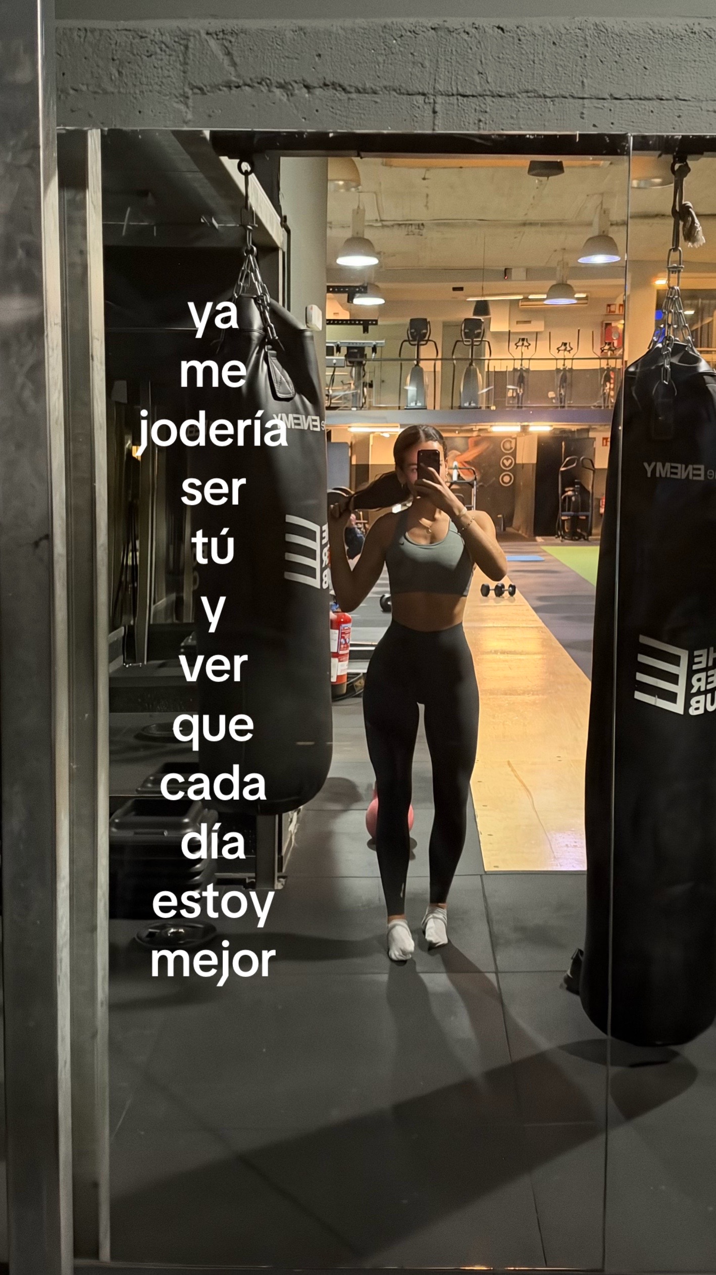 @mery