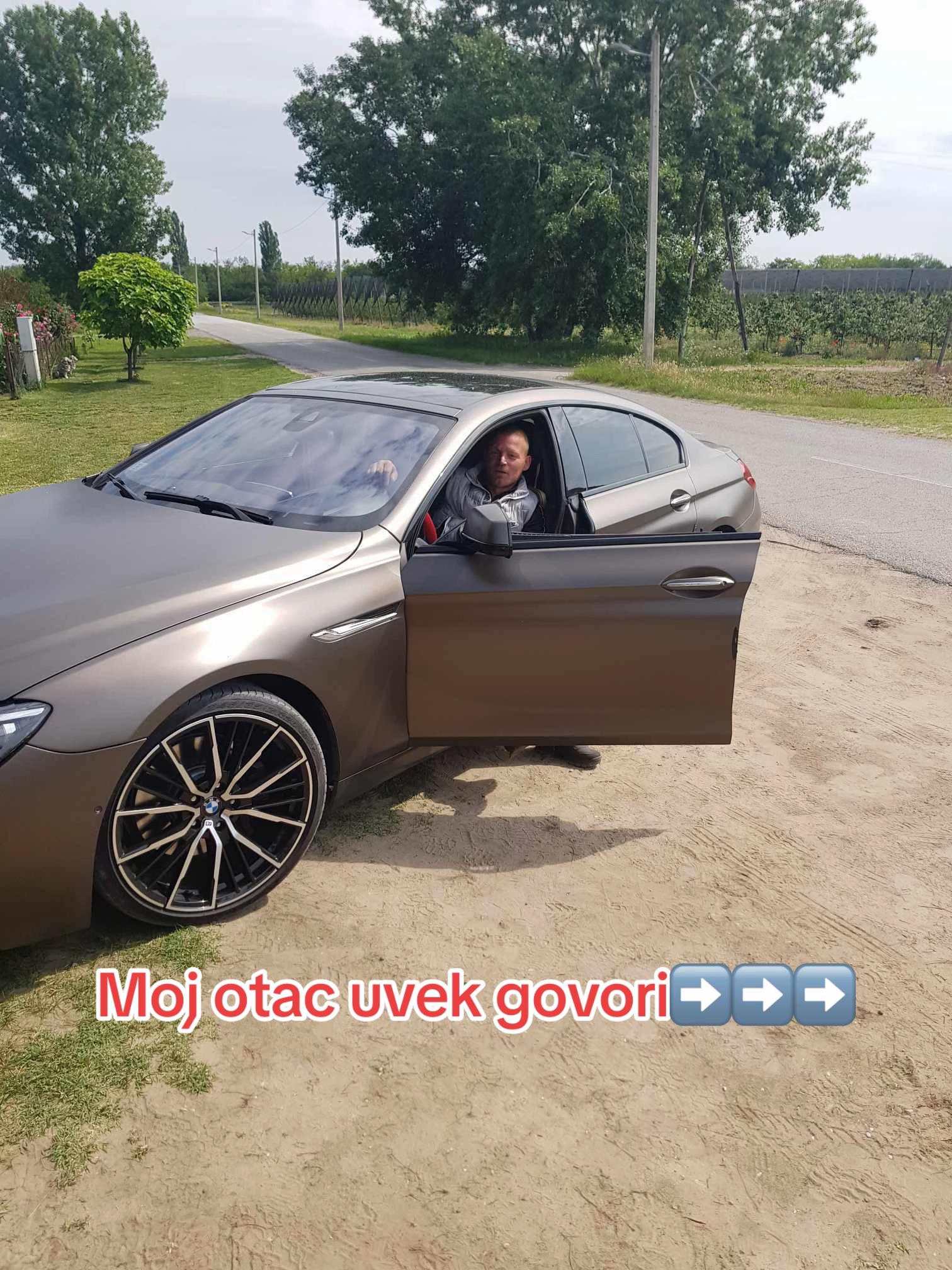 @Кика✨